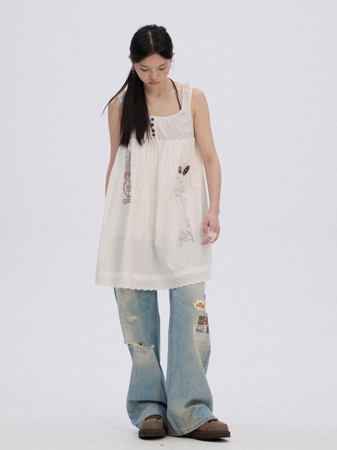 Achihara Ripped Natural Waist Button Fly Women Washed Blue Cotton Denim Wide-Leg Jeans