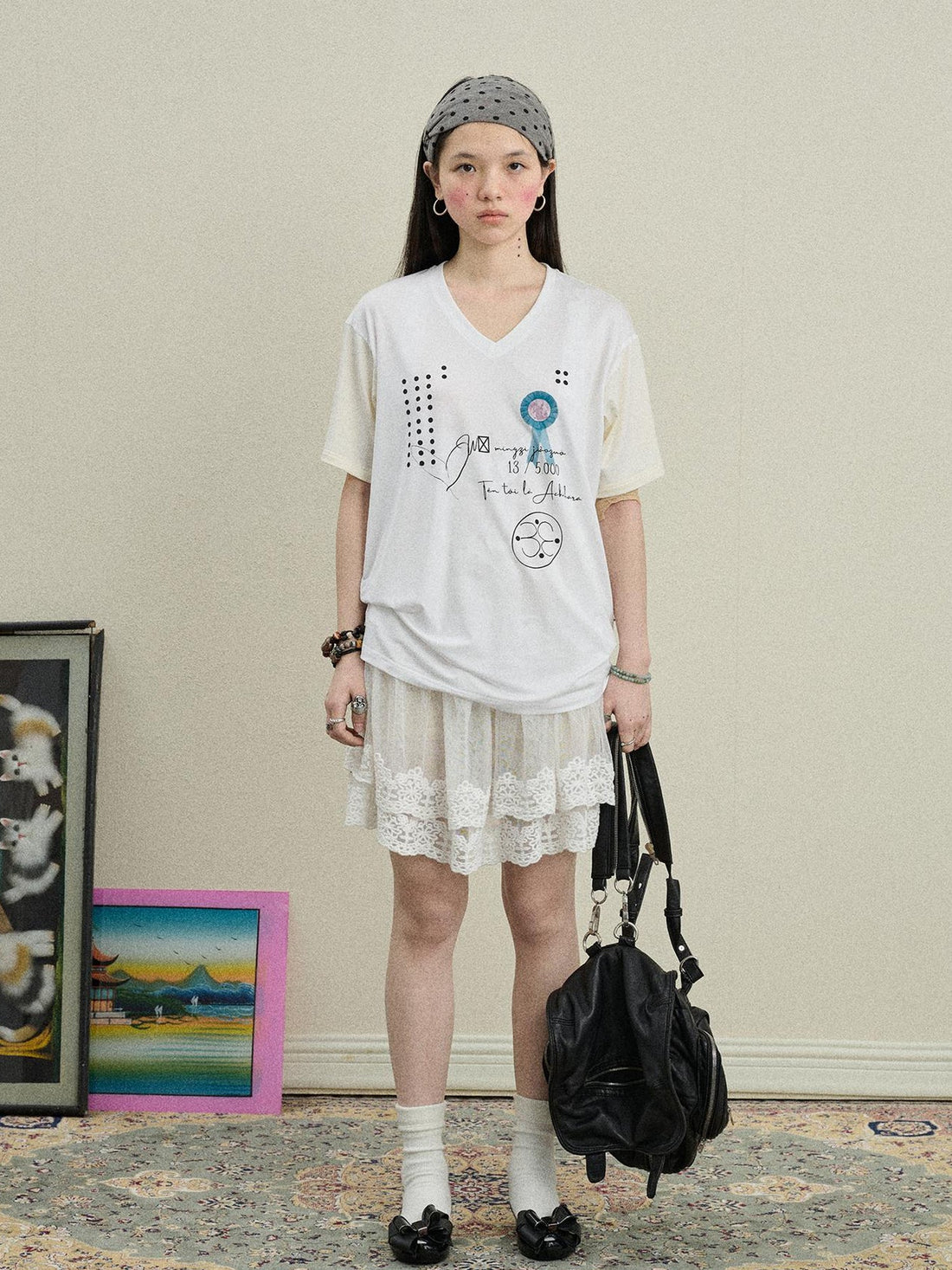 Achihara Rock Malt Star V-neck Tee