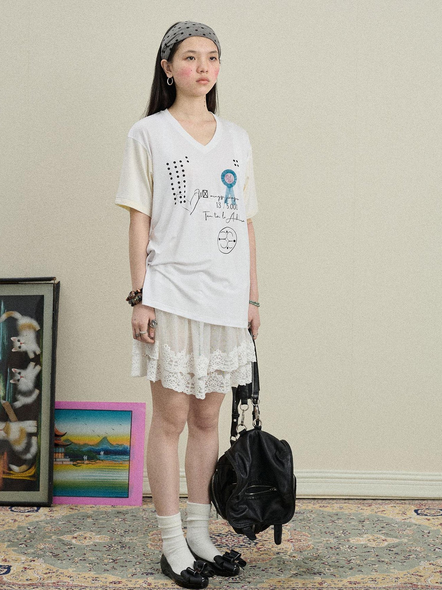 Achihara Rock Malt Star V-neck Tee