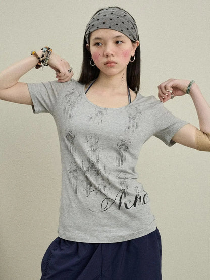 Romanesque Print Tee V-neck T-shirt Long-Sleeve
