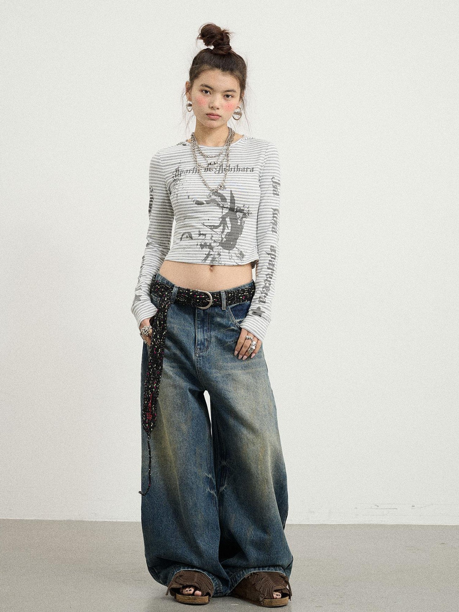 Achihara Salome Summer Tee With Moon Print