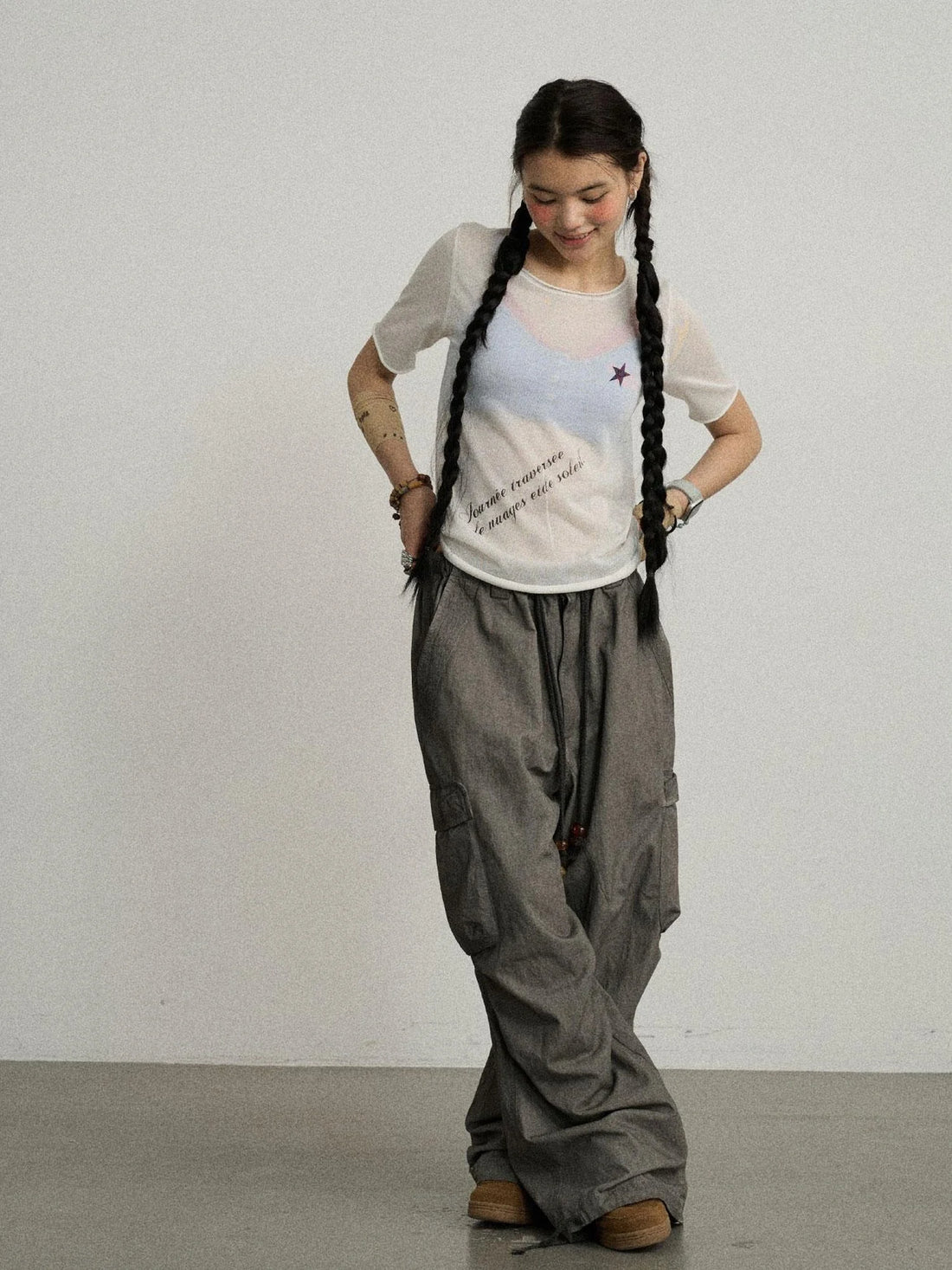 Sea Salt French Print Cropped Tee V-Neck T-Shirt Long-Sleeve