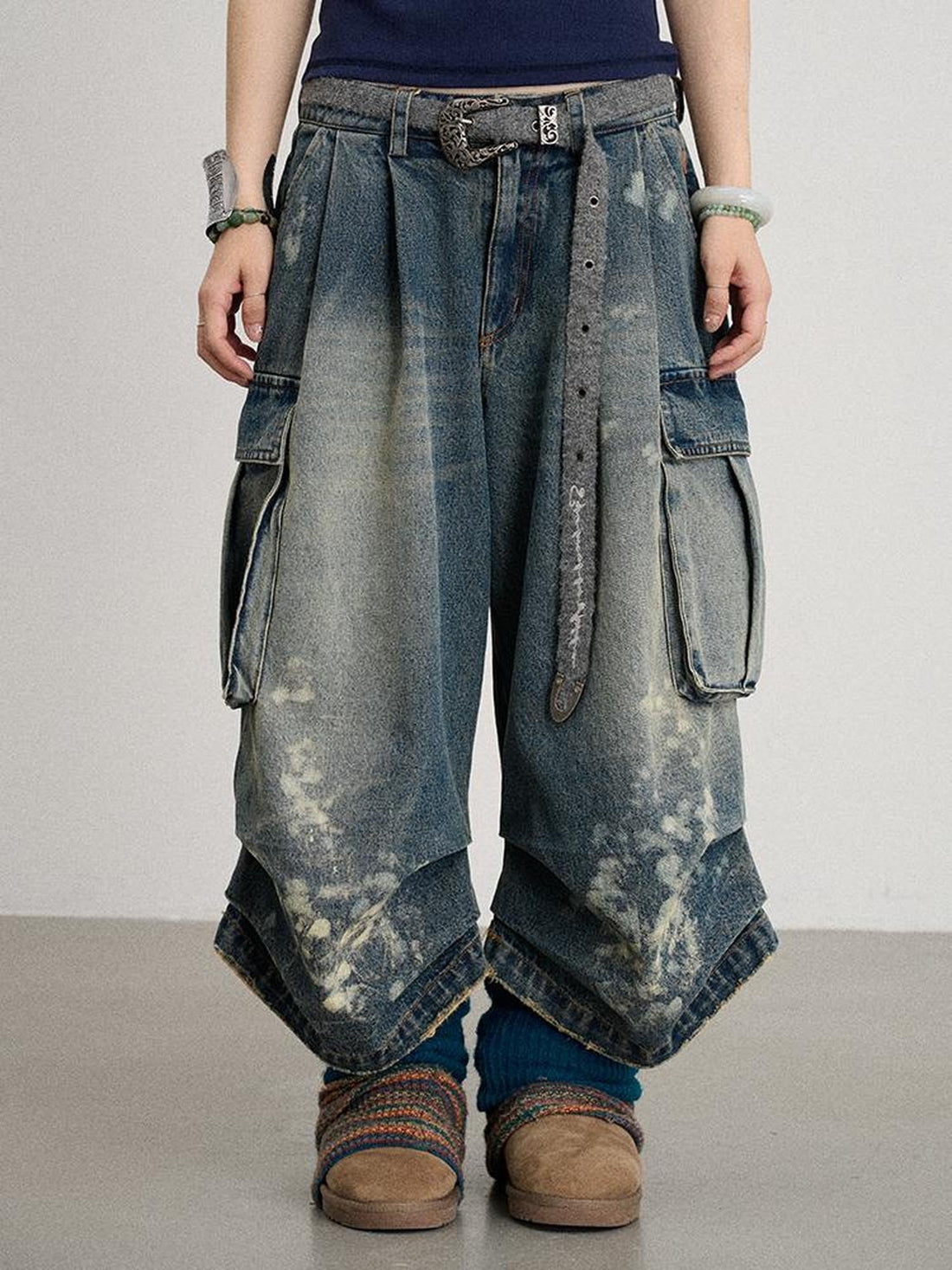 Achihara Seal Freckle Washed Denim Shorts