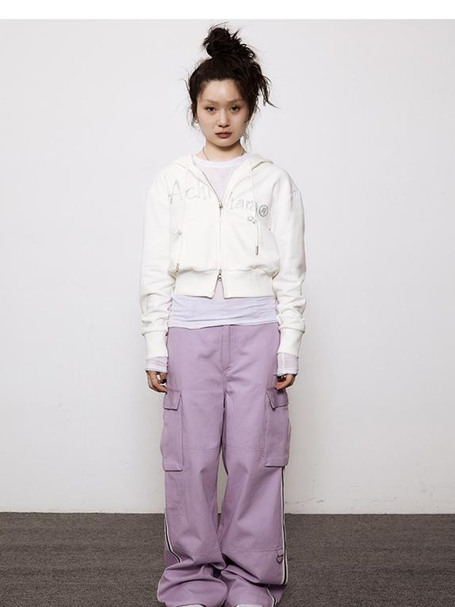 Achihara Short Heavy Hooded Sweater With Rhinestones