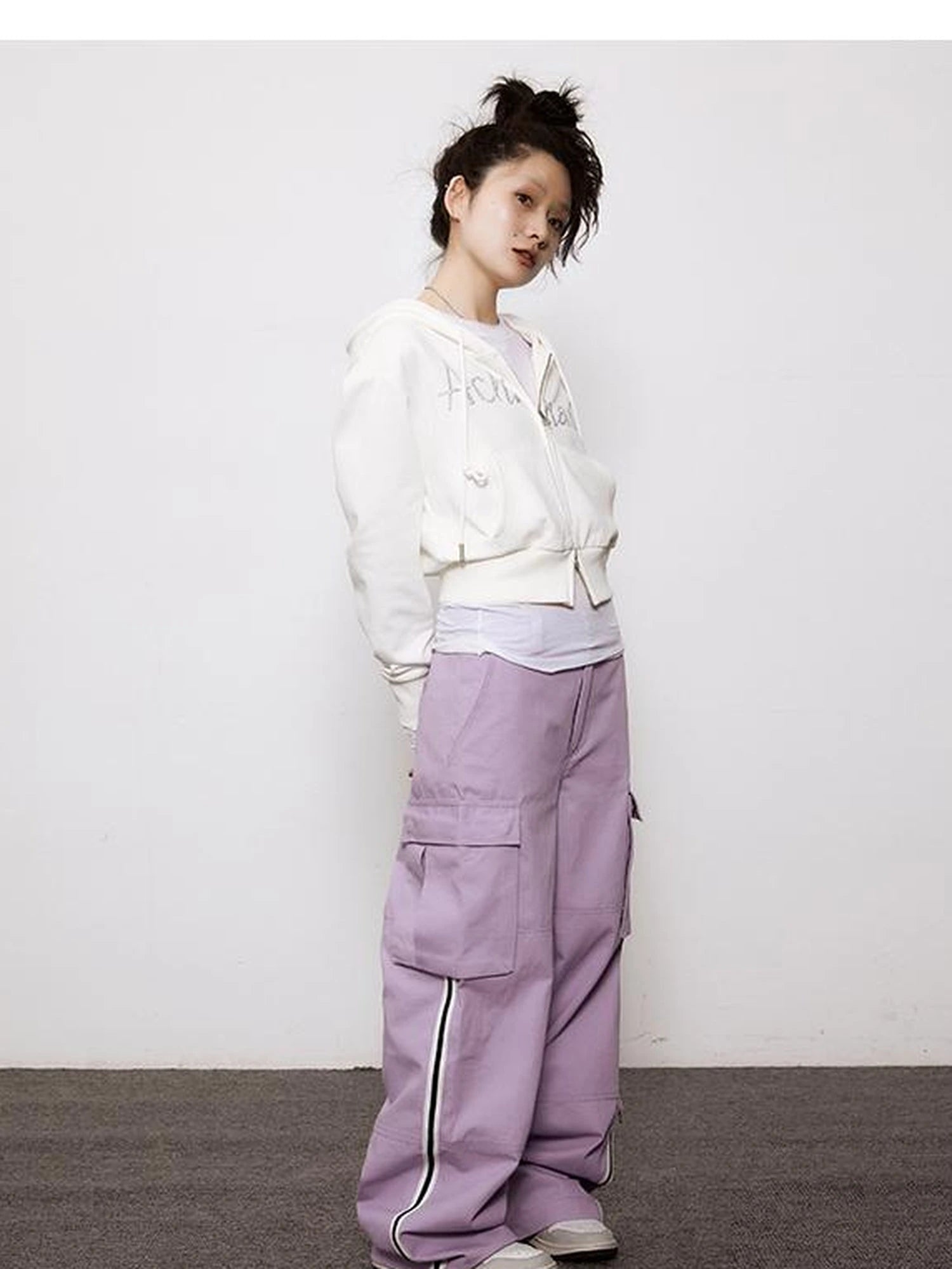 Short Heavy Hooded Sweater With Rhinestones