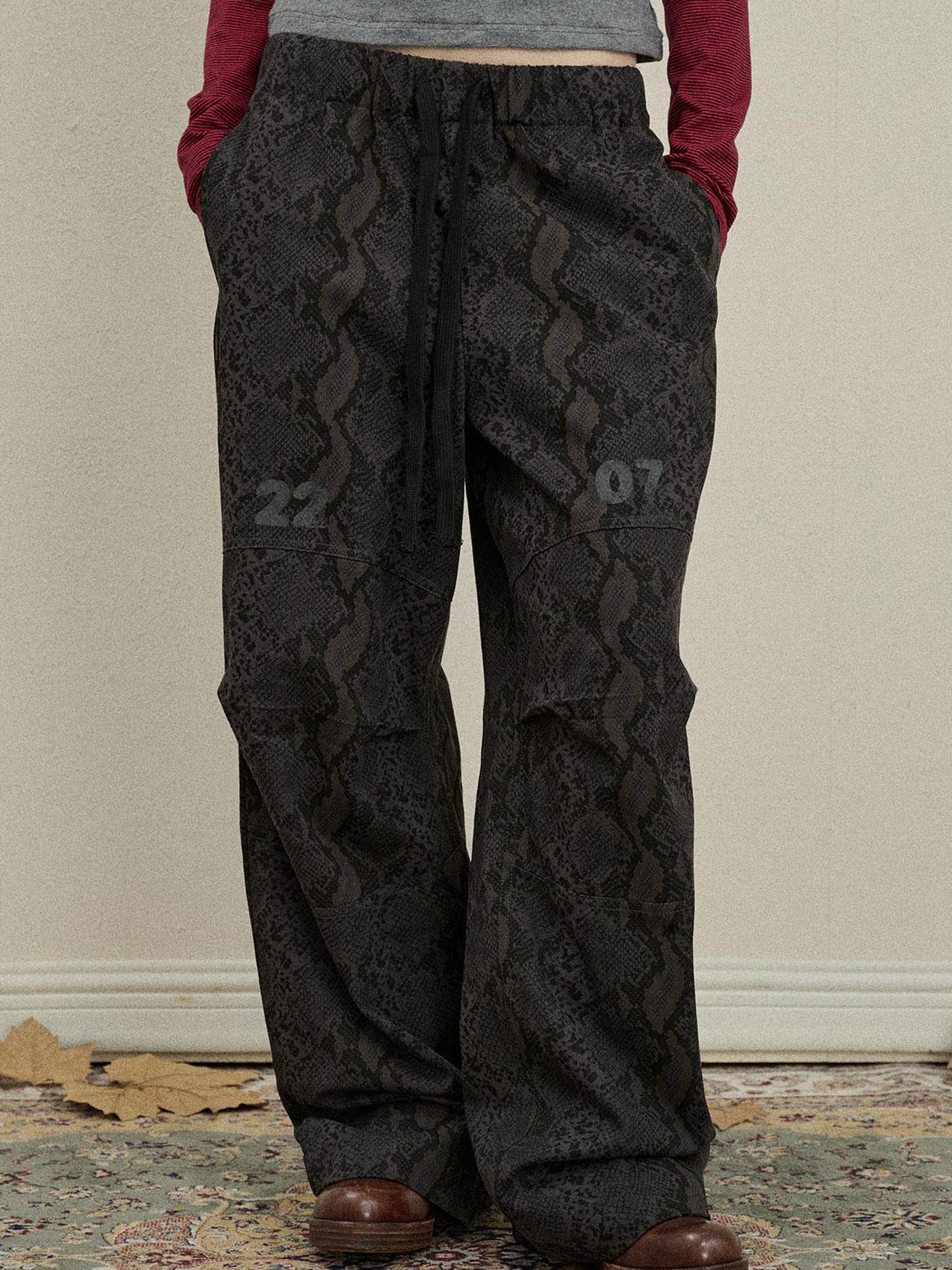 Update Achihara Snake Print Cargo Pants Wide Leg Drag Pants