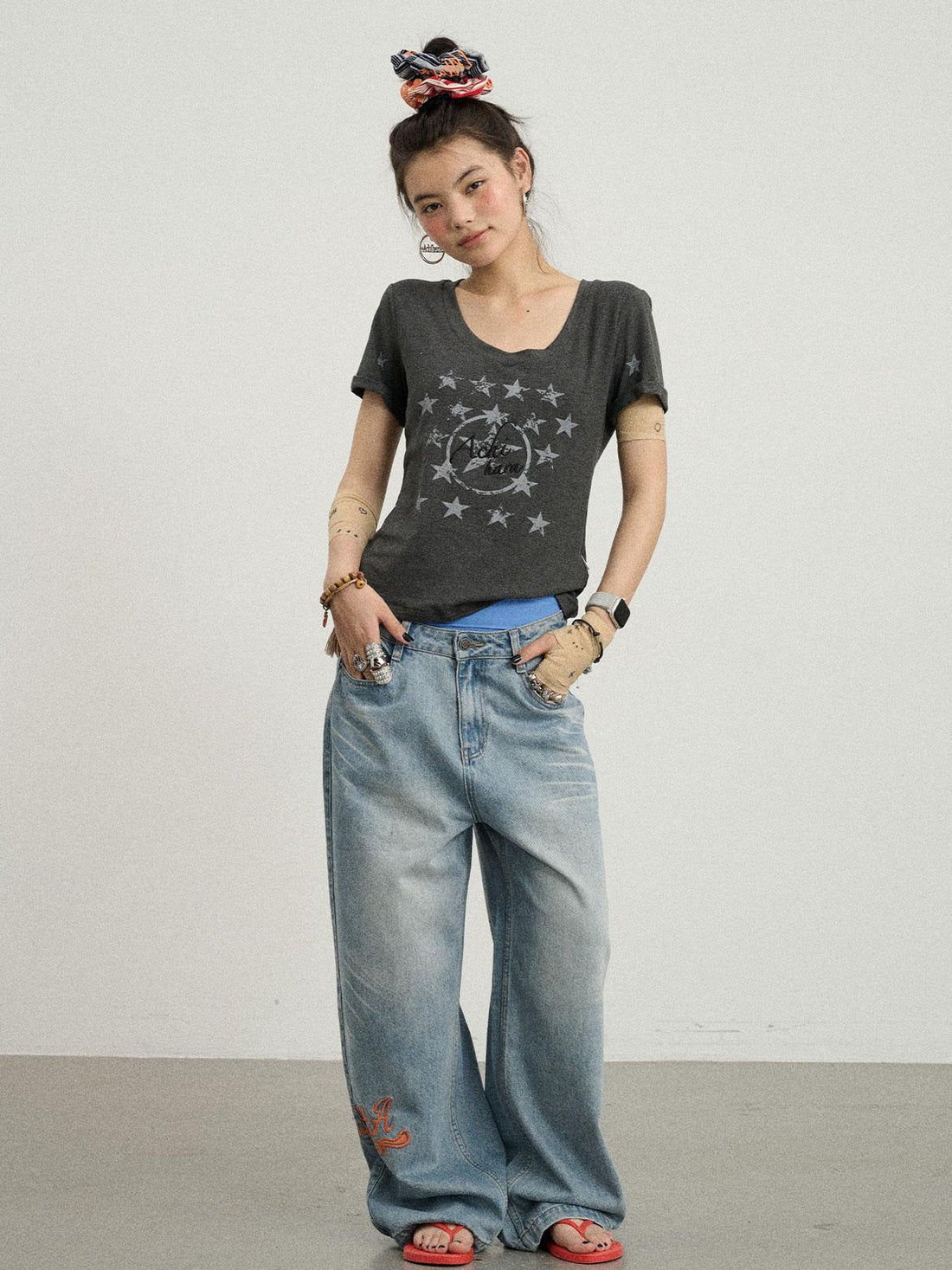 Achihara Sneezing Star Short Sleeve Slim Fit T-Shirt