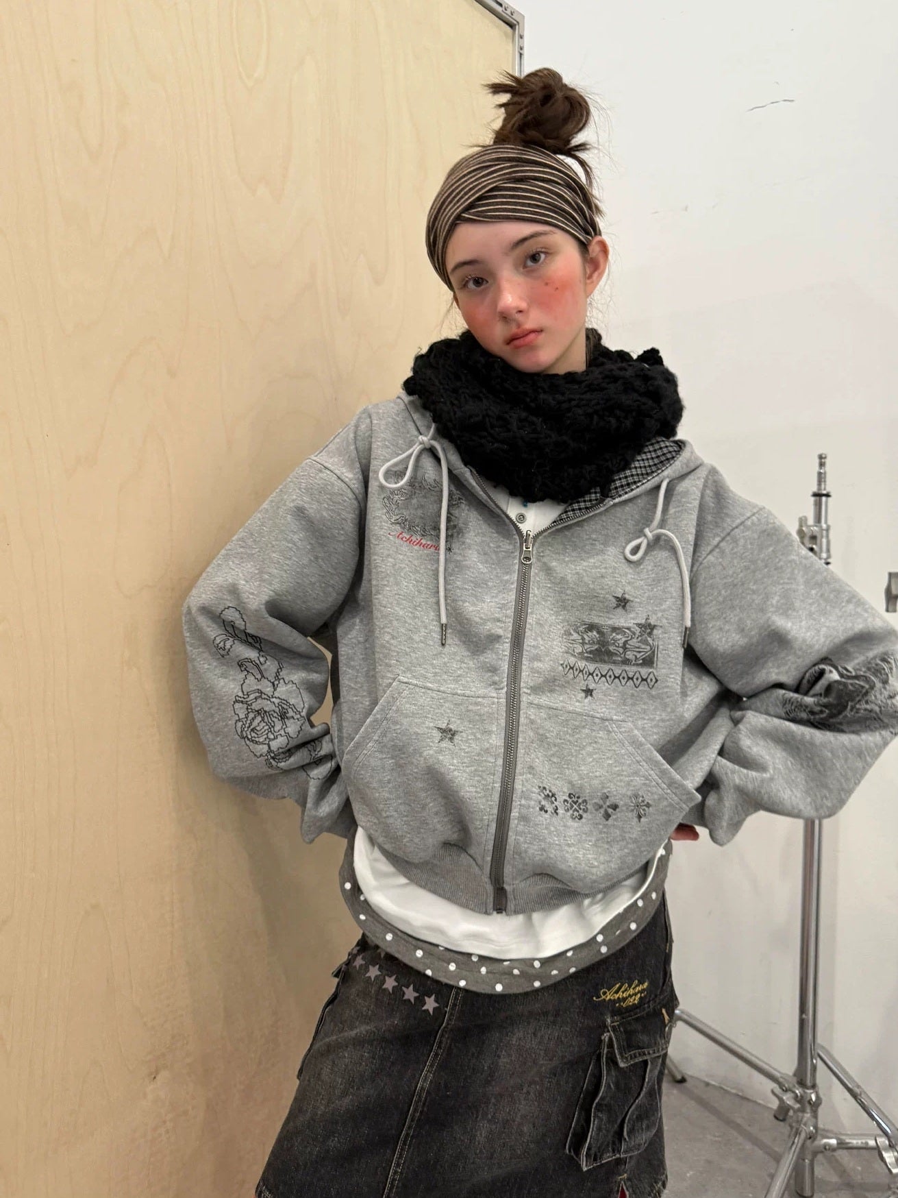 Achihara Soft Cotton Blend Zip Up Loose Fit Hooded Commuter Women Solid Color Hoodies