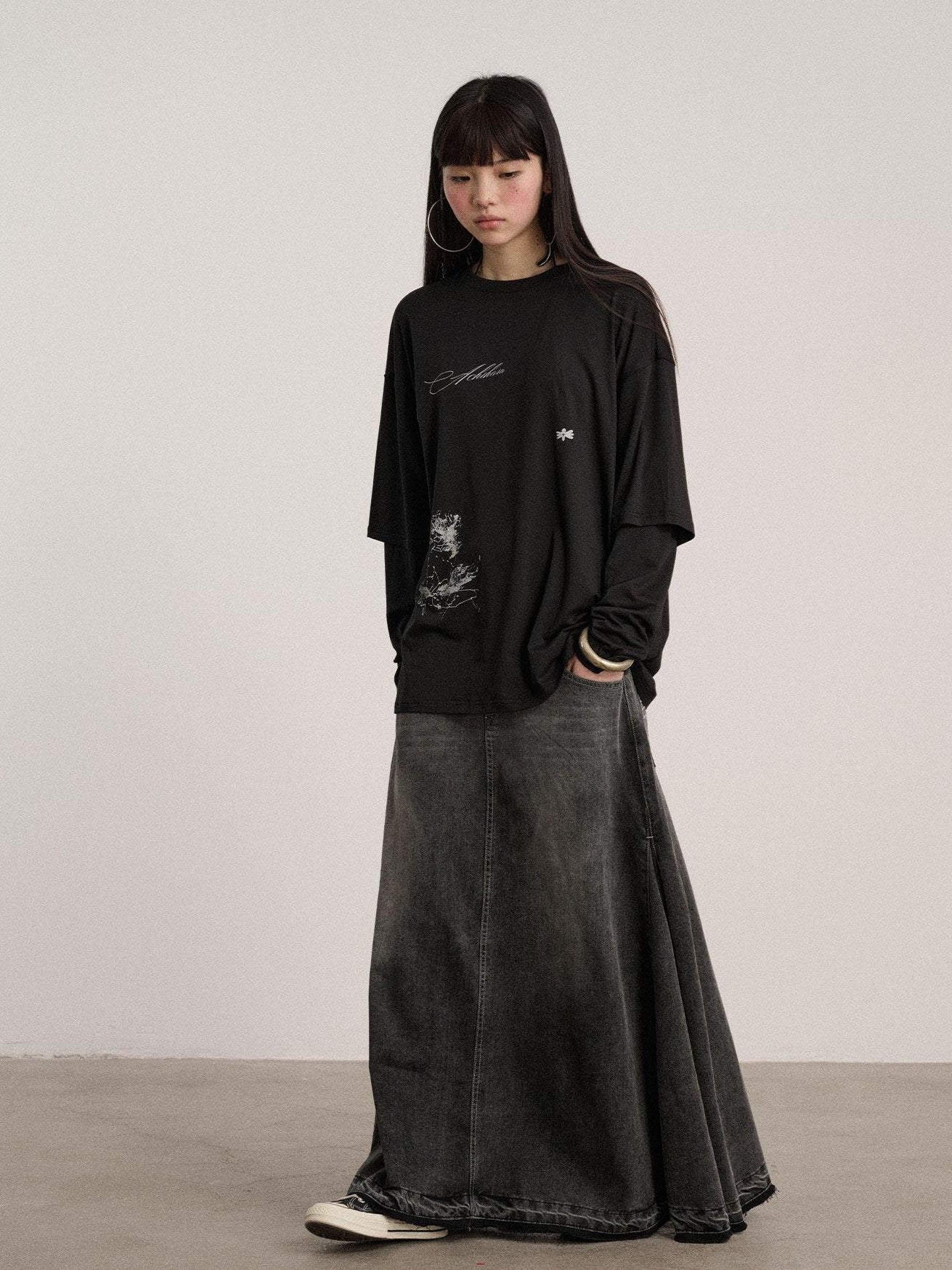Achihara Soft Cotton Modal Blend Relaxed Drop Shoulder Women Black Long Sleeve T-Shirts