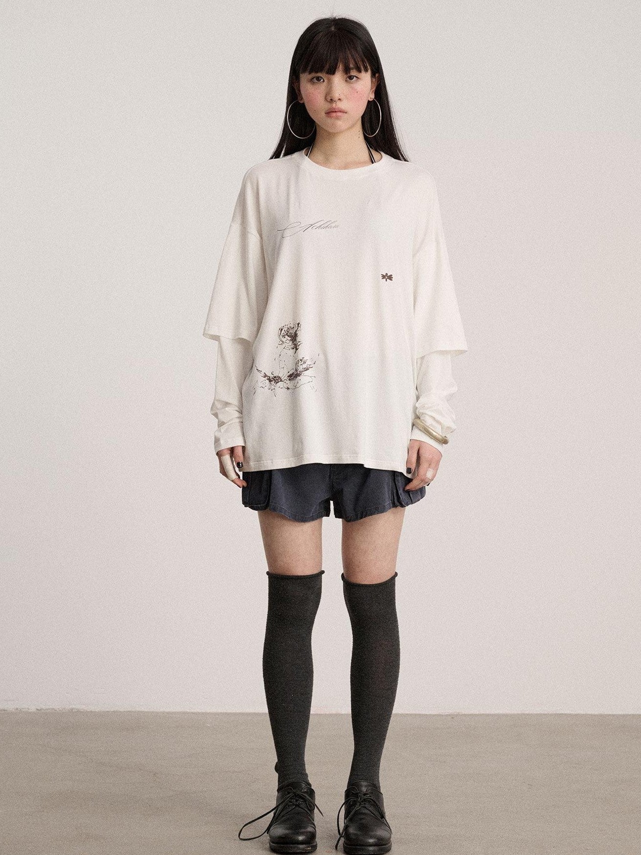 Achihara Soft Cotton Modal Blend Relaxed Drop Shoulder Women Black Long Sleeve T-Shirts