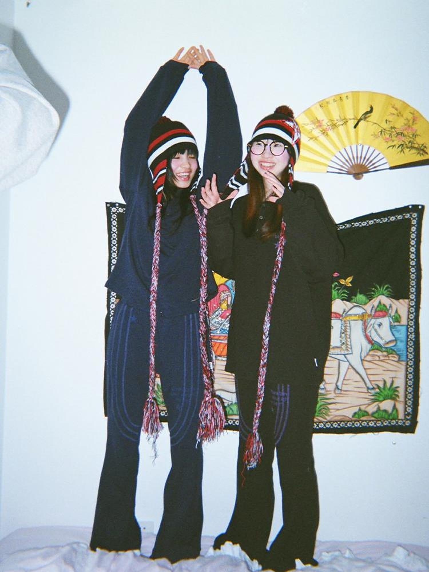 Achihara Soft Cozy Acrylic Korean Style Rectangular Unisex Red Black Plaid Scarf