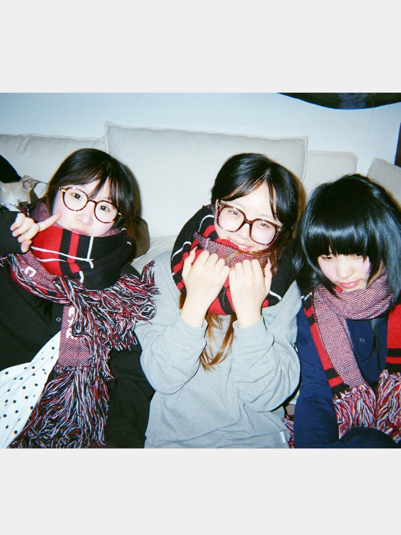 Achihara Soft Cozy Acrylic Korean Style Rectangular Unisex Red Black Plaid Scarf