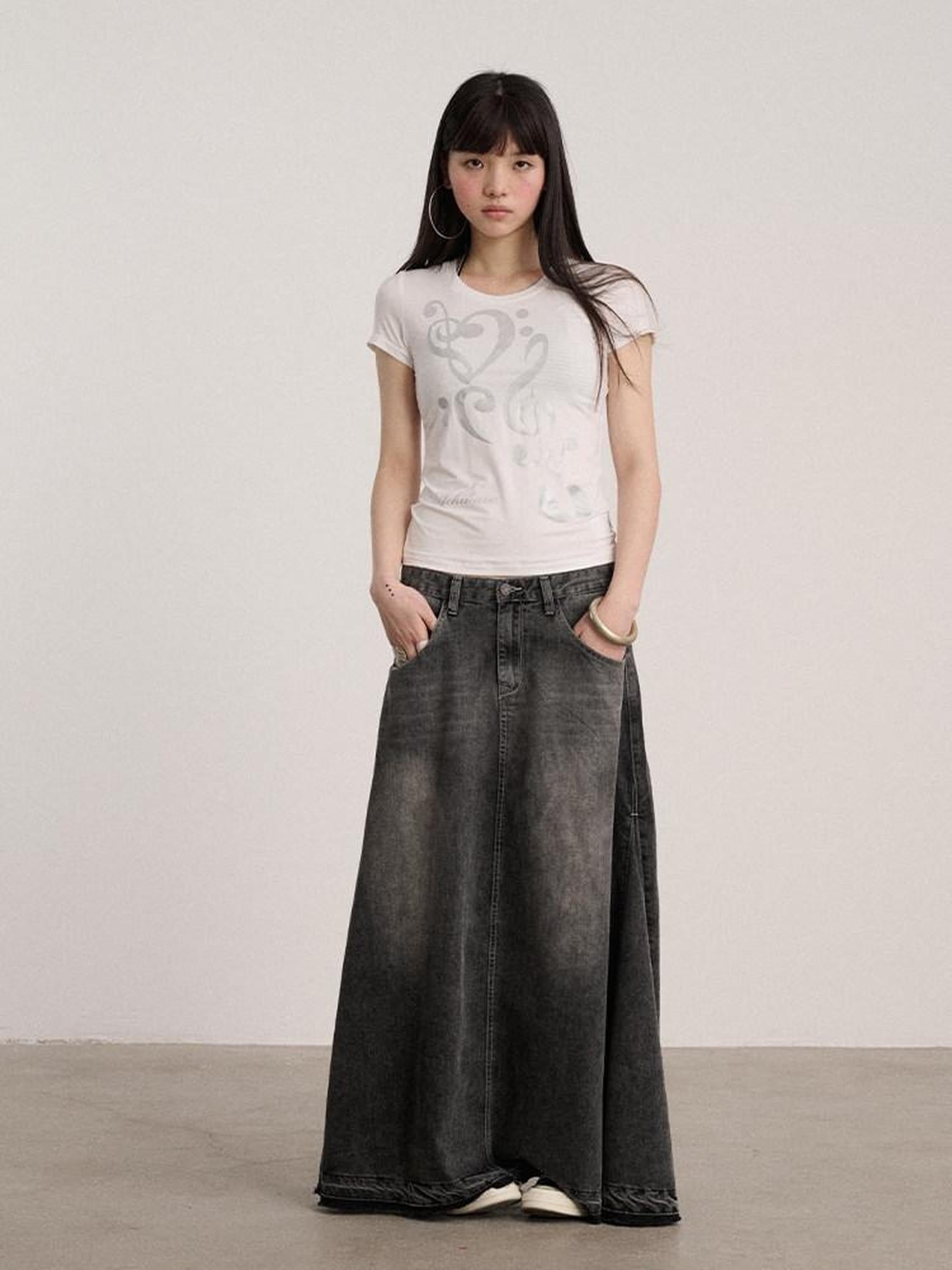 Achihara Soft Modal Slim Fit Crew Neck Office Women Black White Short Sleeve T-Shirts