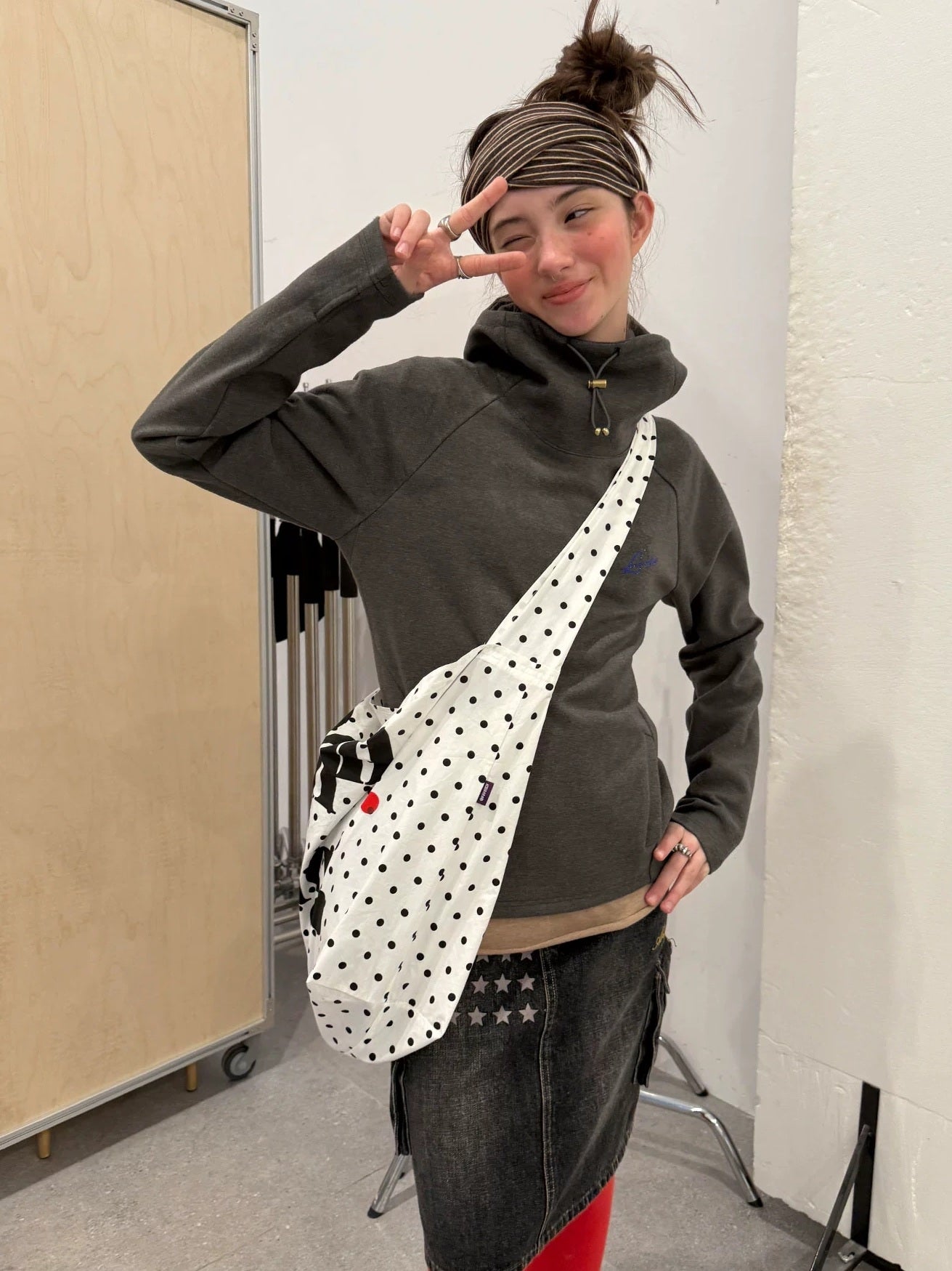 Achihara Soft Stretch Blend Loose Fit Pullover Hood Women Commuter Solid Hoodies