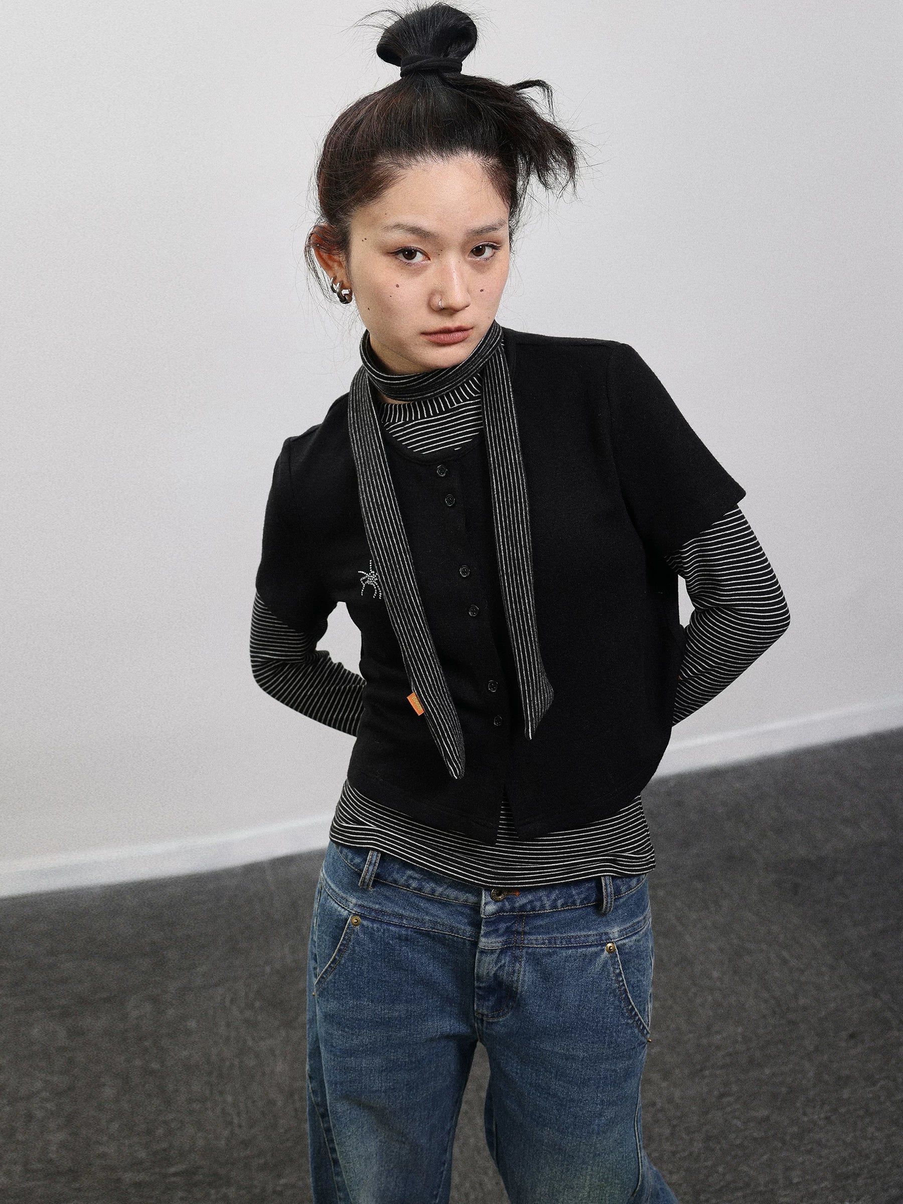 Achihara Spider Studded Short Sleeve Open Front Cardigan-1