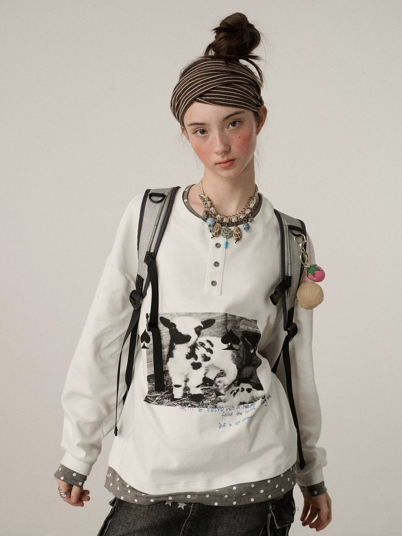 Achihara Stretch Cotton Long Sleeve Round Neck Straight Fit Commuter Women White T-Shirt