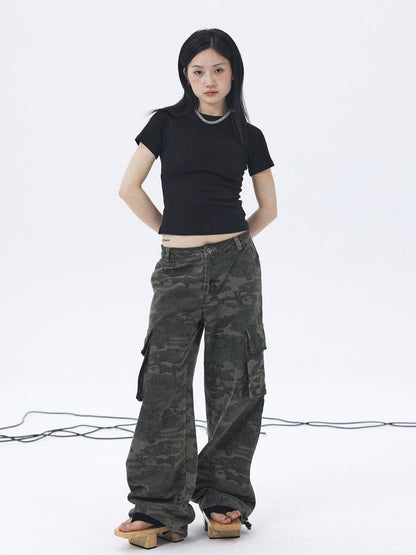 Achihara Summer Essential Slim Fit Cotton Tee