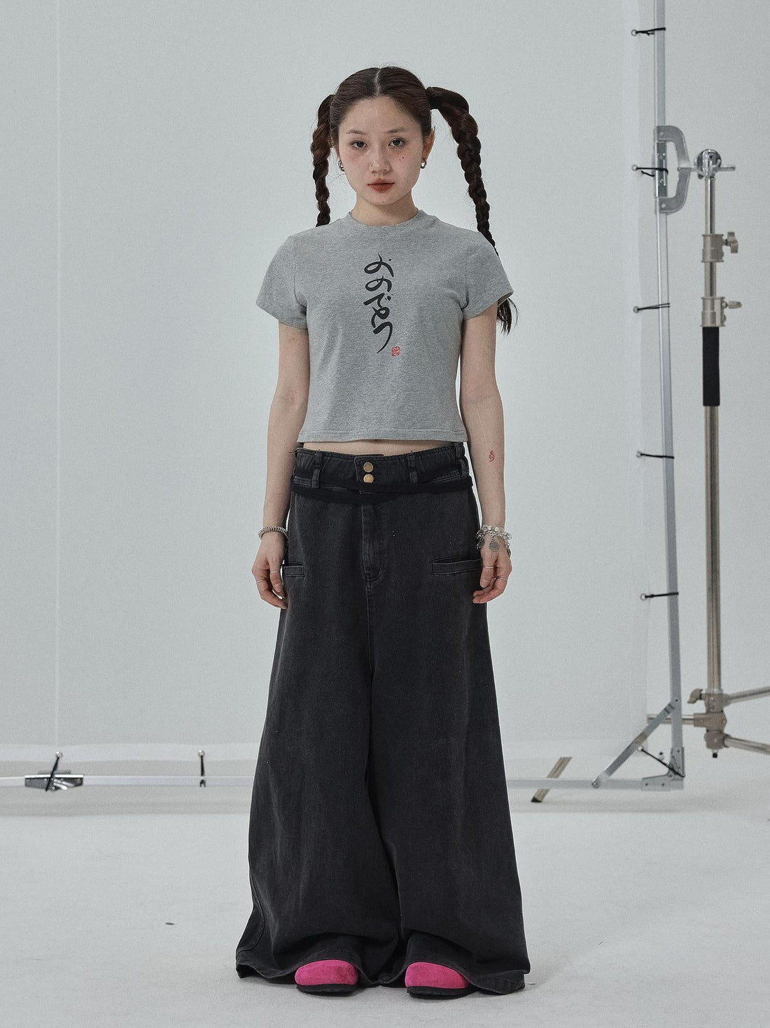 Achihara Summer Slim Fit Tee With Calligraphy Blessing
