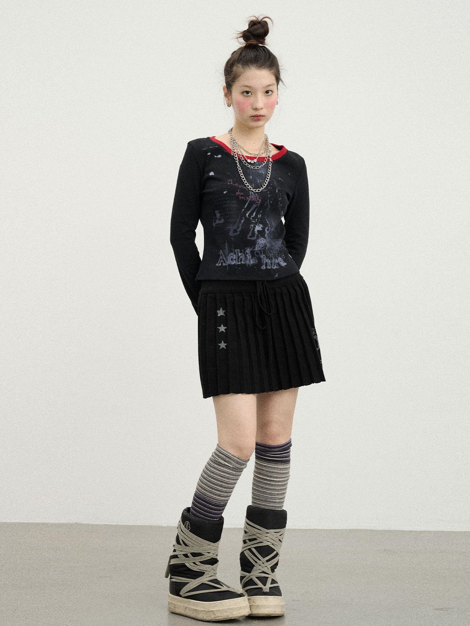 Achihara Swamp Mist Horse Tee V Neck T Shirt Long Sleeve