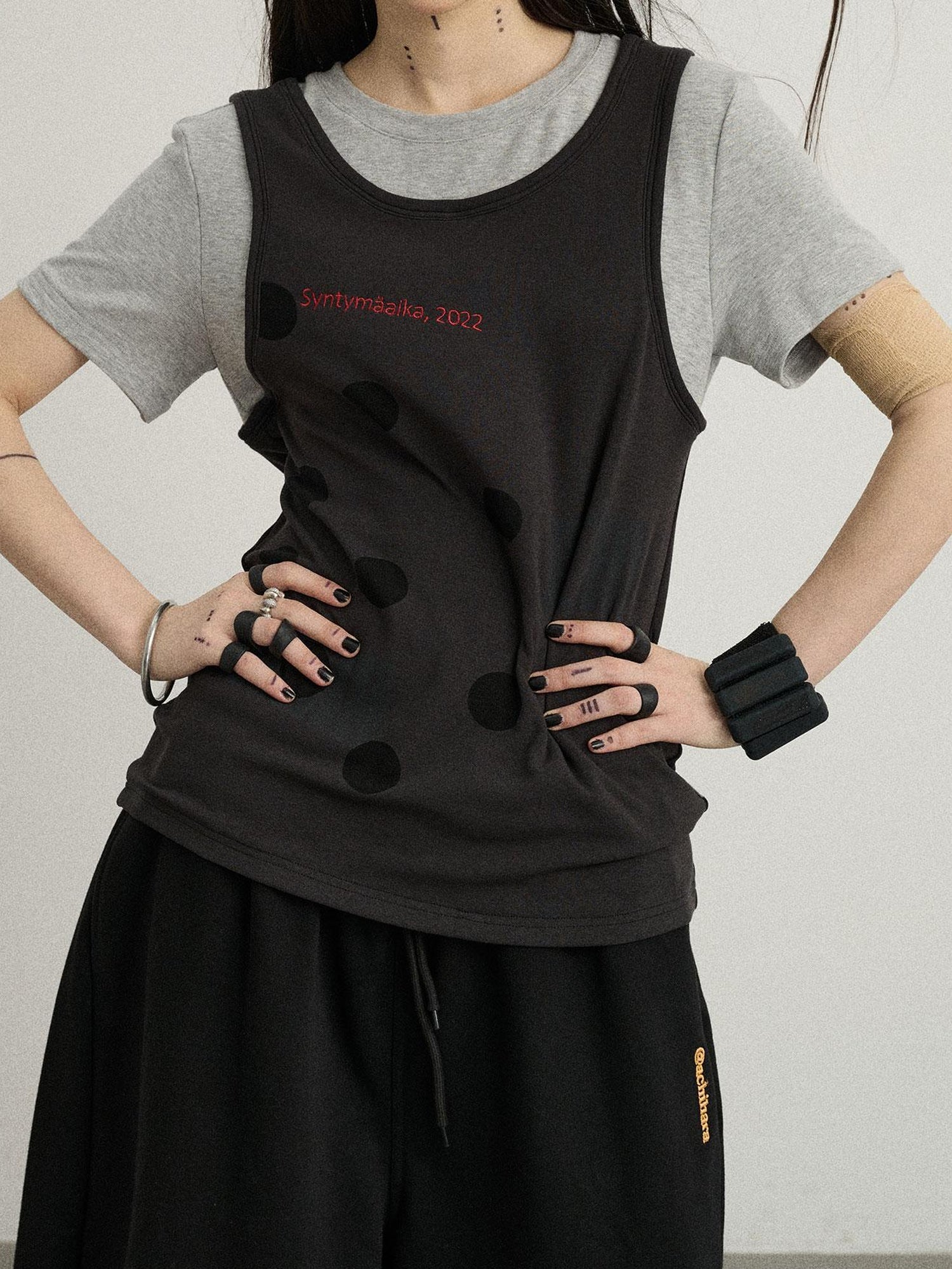 Achihara Tide Dot Mock Layered Knit Tee