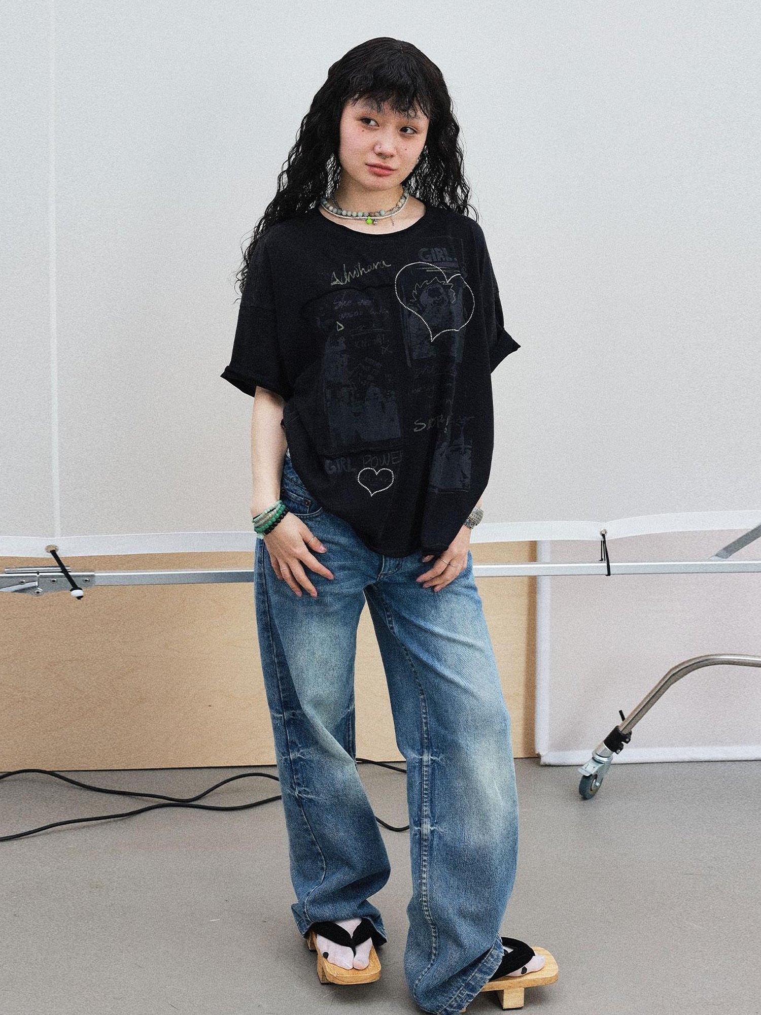 Achihara Unisex Graphic Tee Girl Power Black White
