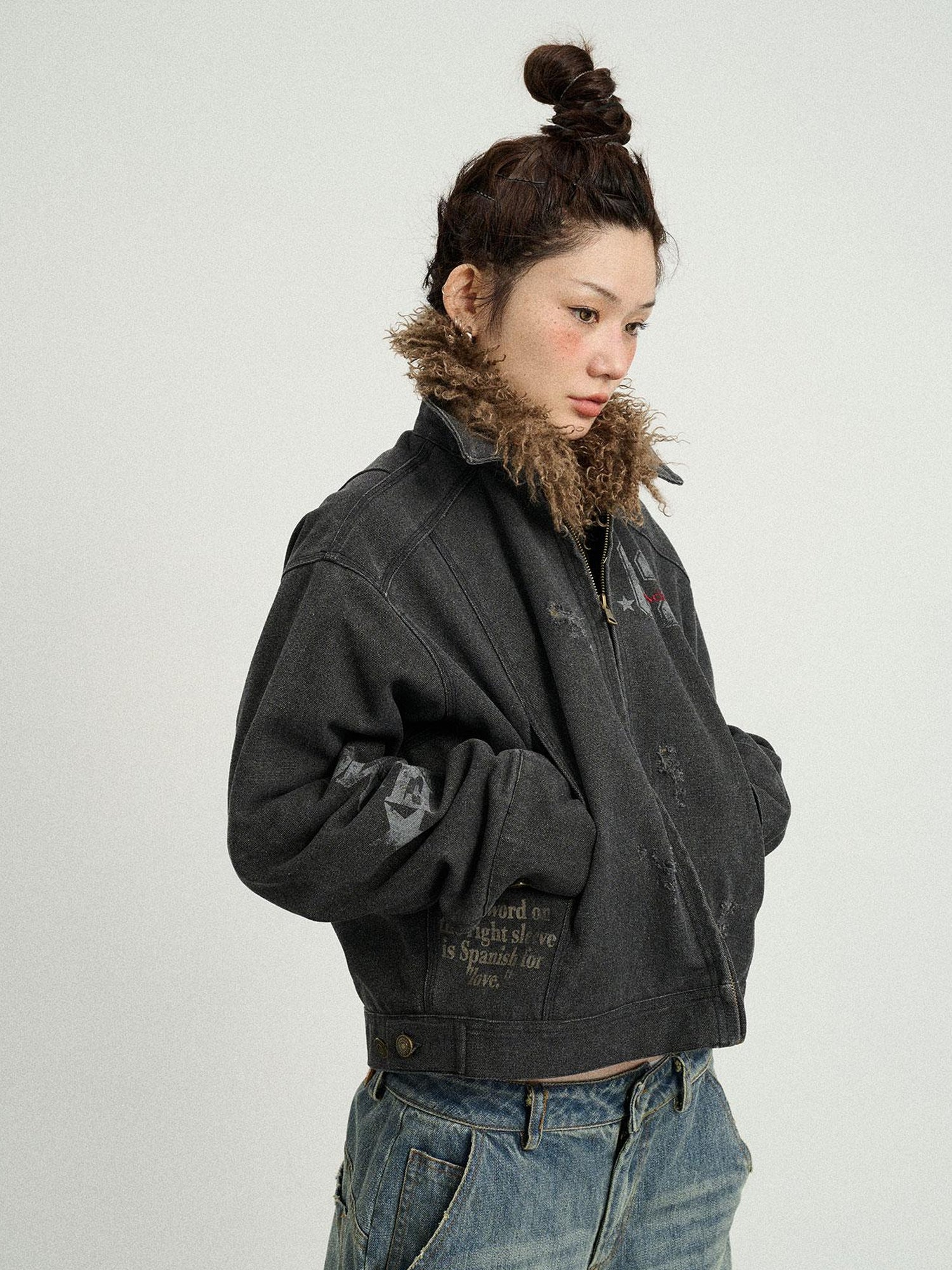 Achihara Vintage Cropped Denim Jacket With Detachable Fur Collar