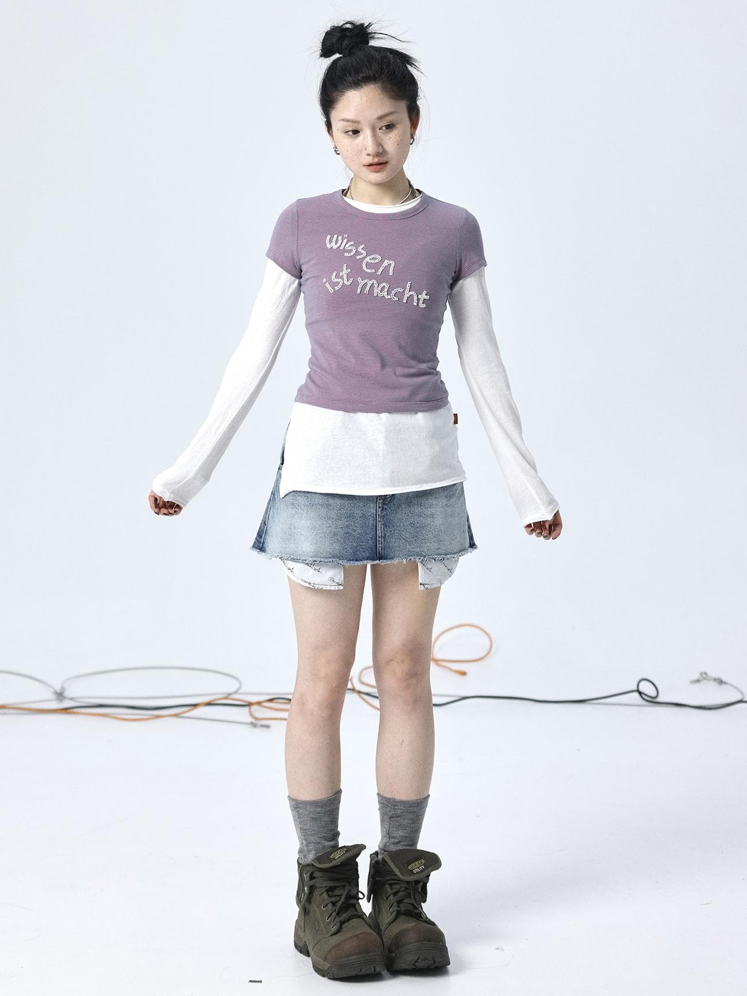 Achihara Vintage Striped Cylindrical Bead Embroidered Tee