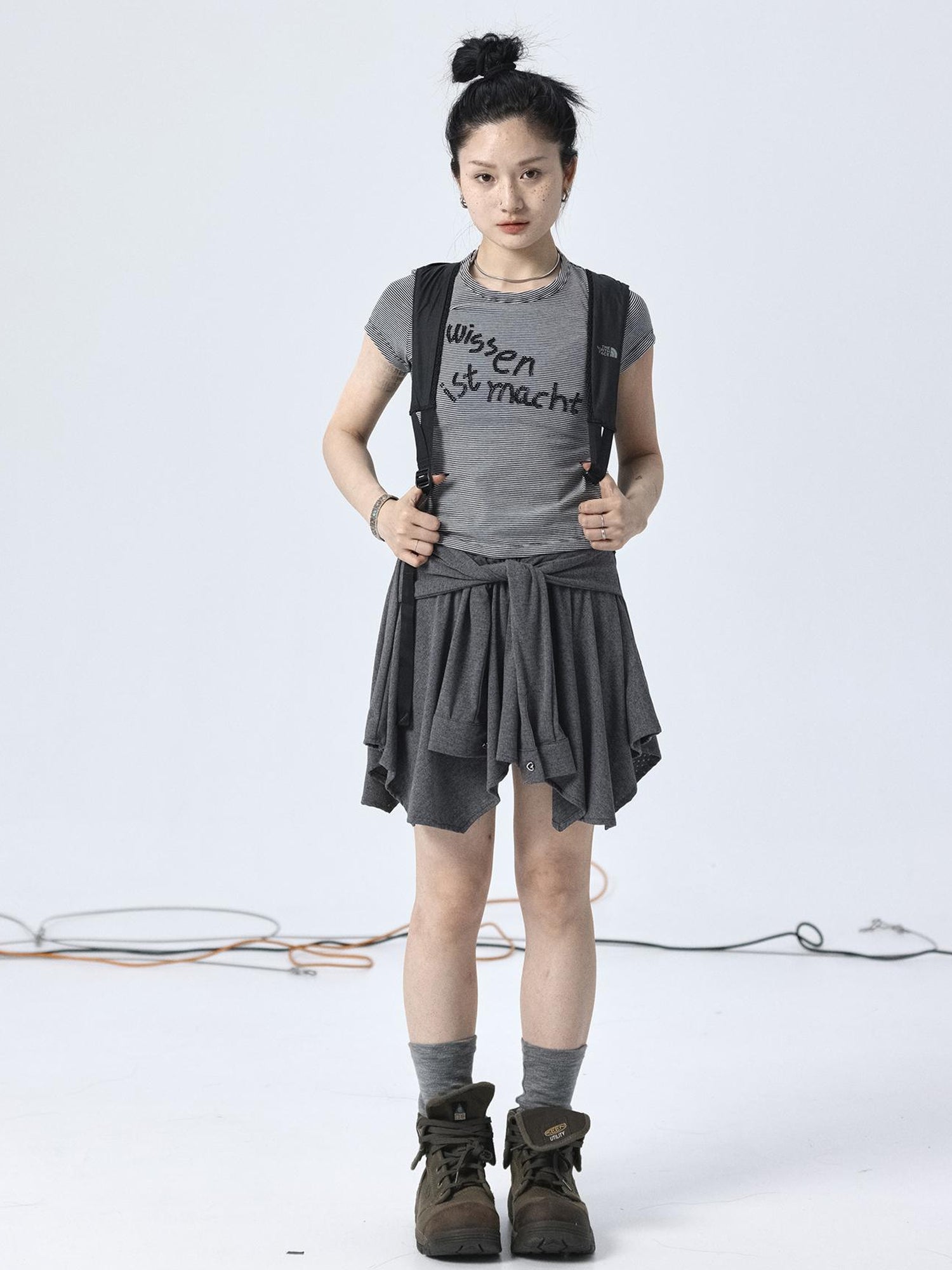 Achihara Vintage Striped Cylindrical Bead Embroidered Tee