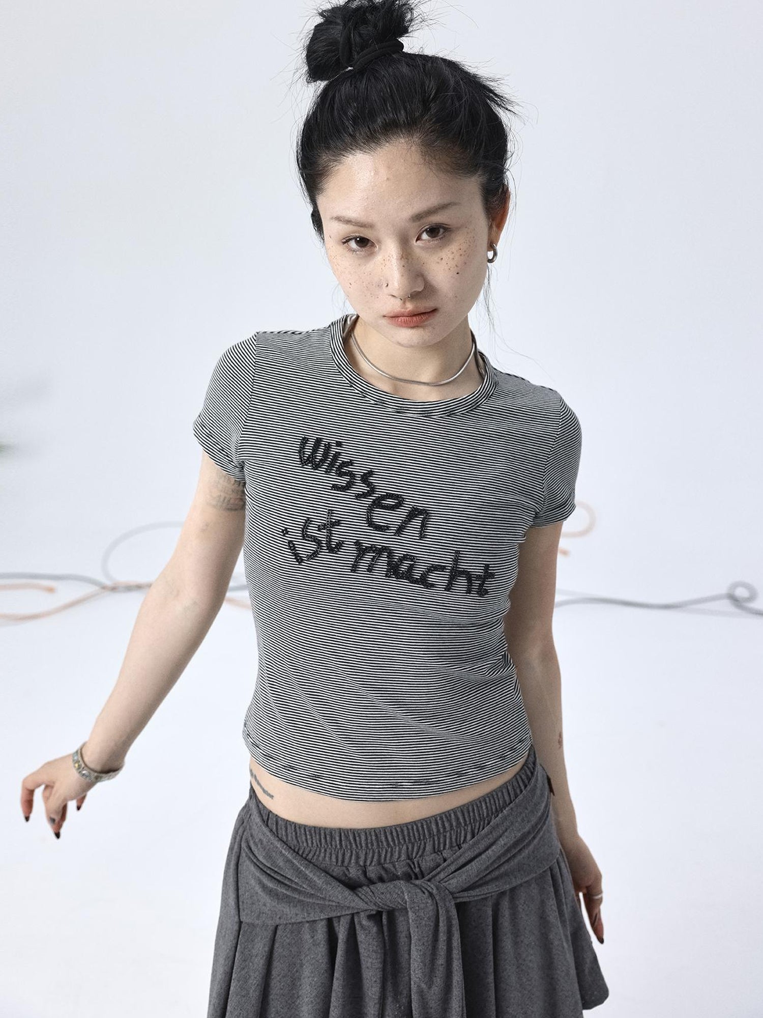 Achihara Vintage Striped Cylindrical Bead Embroidered Tee