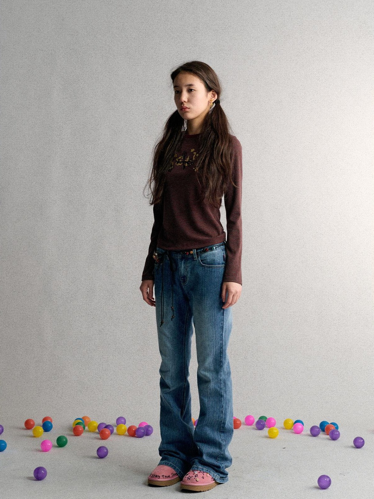 Achihara Vintage Wash Embroidered Denim Women&
