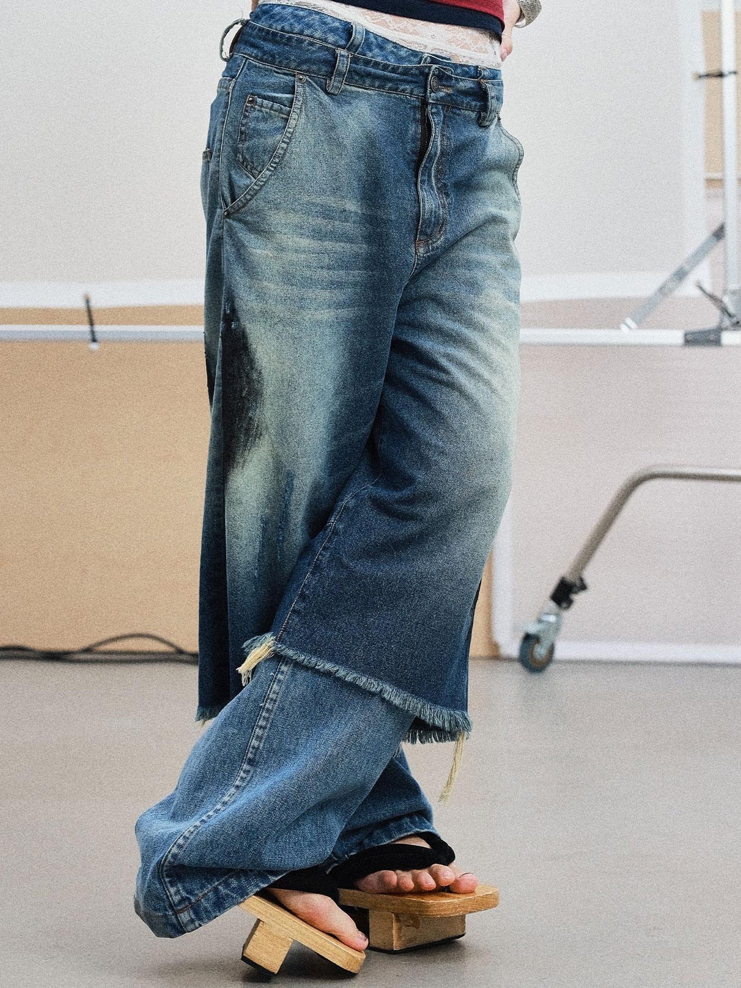 Achihara Vintage Washed Blue Denim Culottes With Fringe &amp; Distressed Details