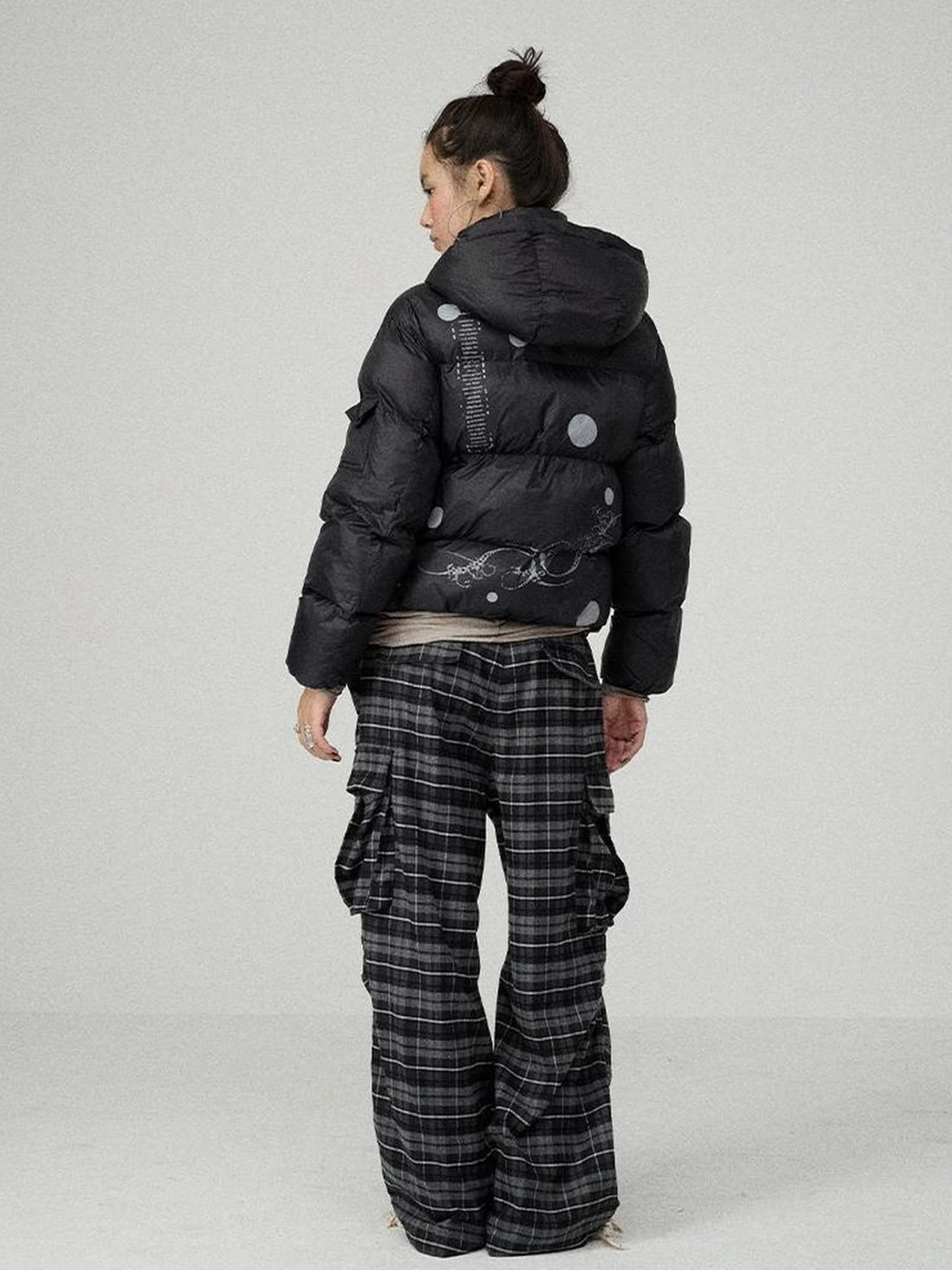 Achihara Warm Hooded Cropped Straight Fit Zip Up Solid Women Outerwear Puffer Jacket