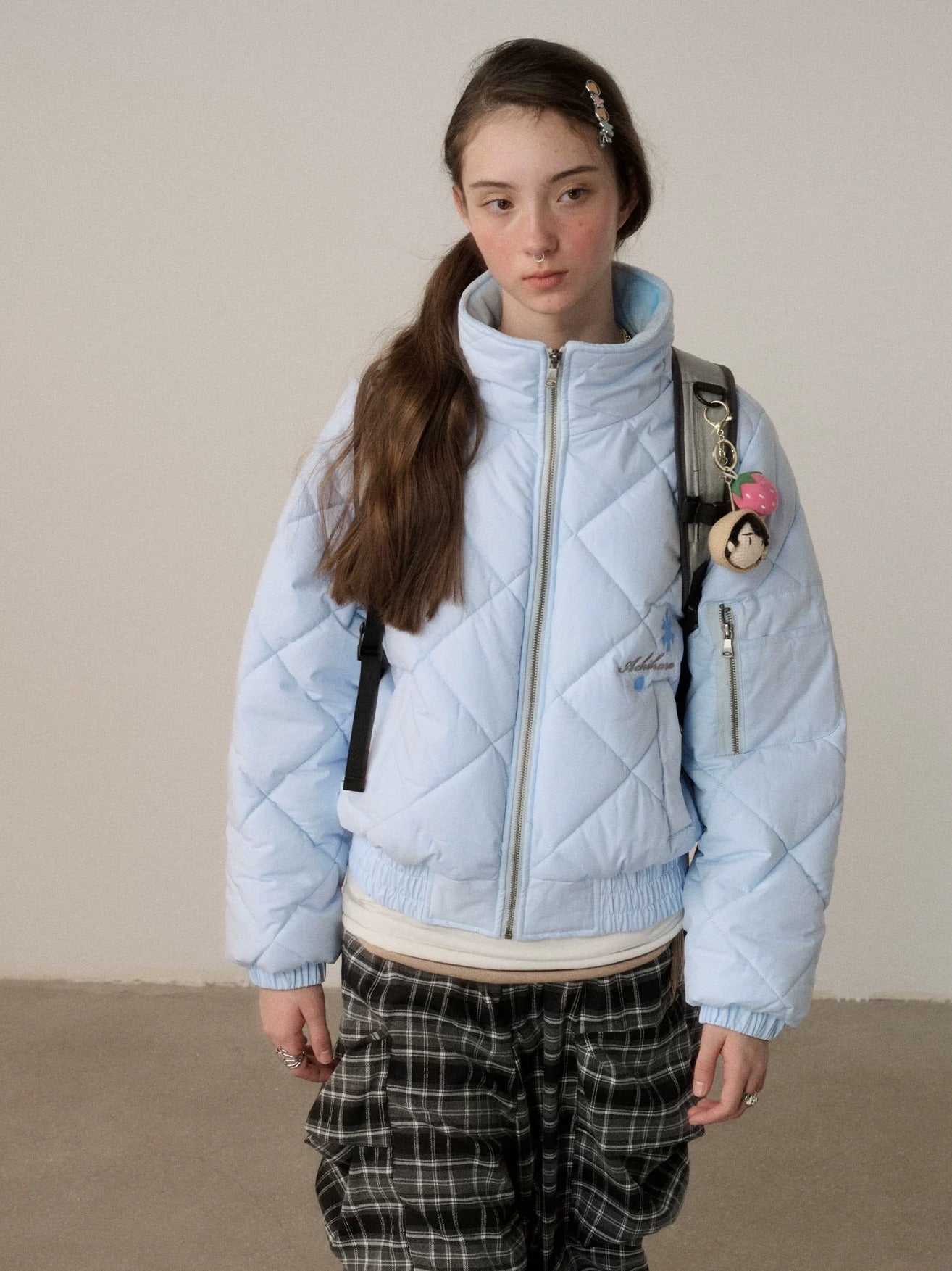 Achihara Warm Straight Fit Stand Collar Zip Commuter Women Solid Puffer Jacket