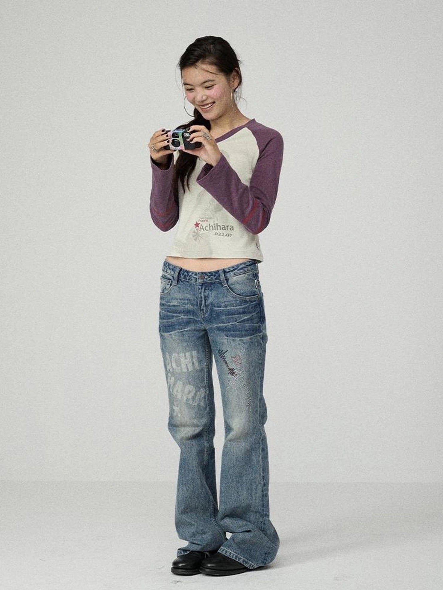 Achihara Washed Blue Low Rise Slim Fit Non Stretch Cotton Denim Letter Print Women Jeans