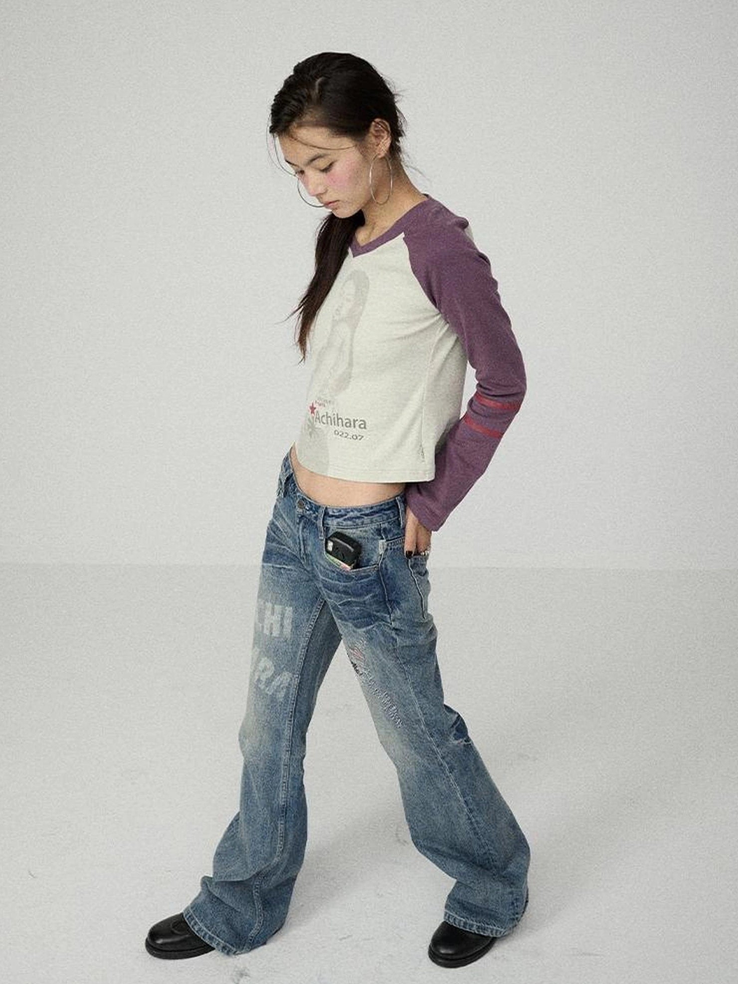 Achihara Washed Blue Low Rise Slim Fit Non Stretch Cotton Denim Letter Print Women Jeans