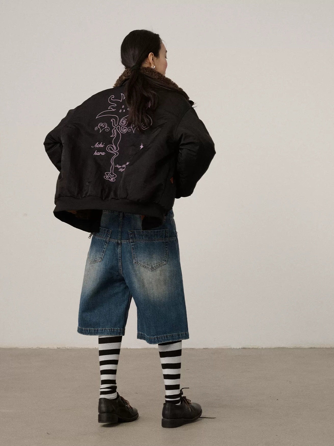 Achihara Washed Blue Rigid Denim Straight Leg Office Natural Waist Women Short Jeans