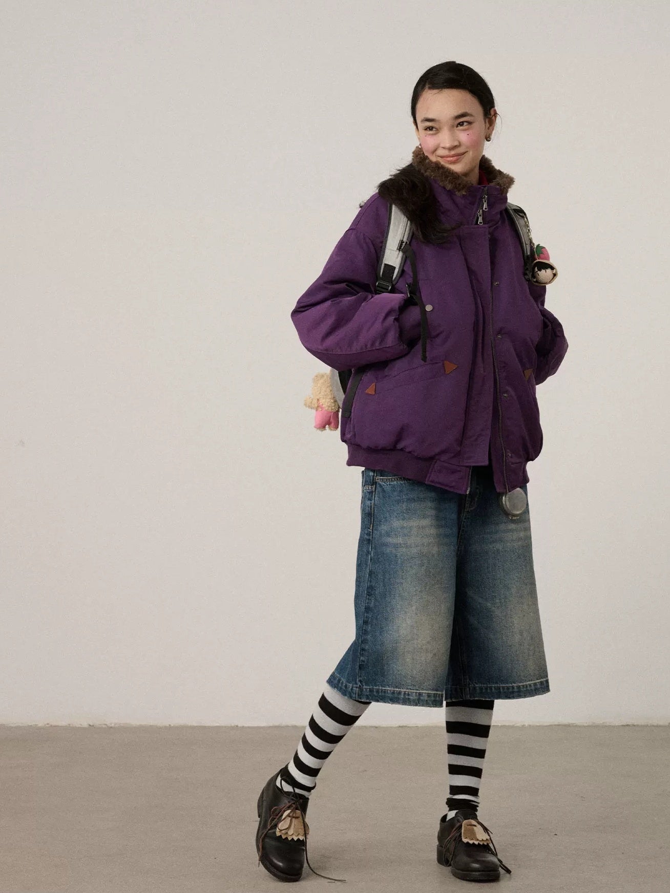 Achihara Washed Blue Rigid Denim Straight Leg Office Natural Waist Women Short Jeans