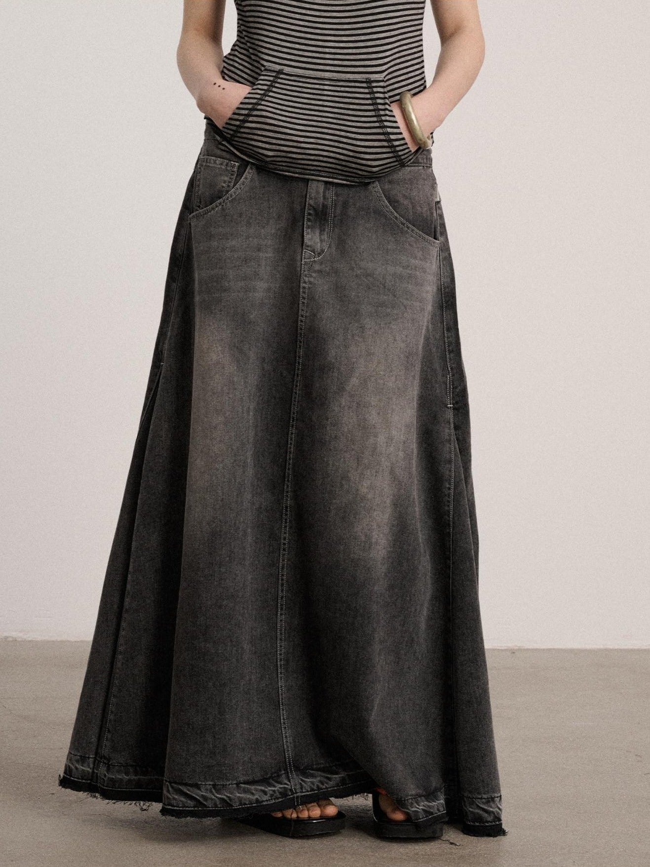 Achihara Washed Cotton Blend Low Waist A Line Loose Fit Women Black Maxi Skirts