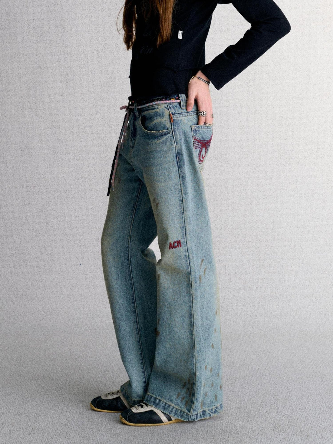 Achihara Washed Embroidered Women&