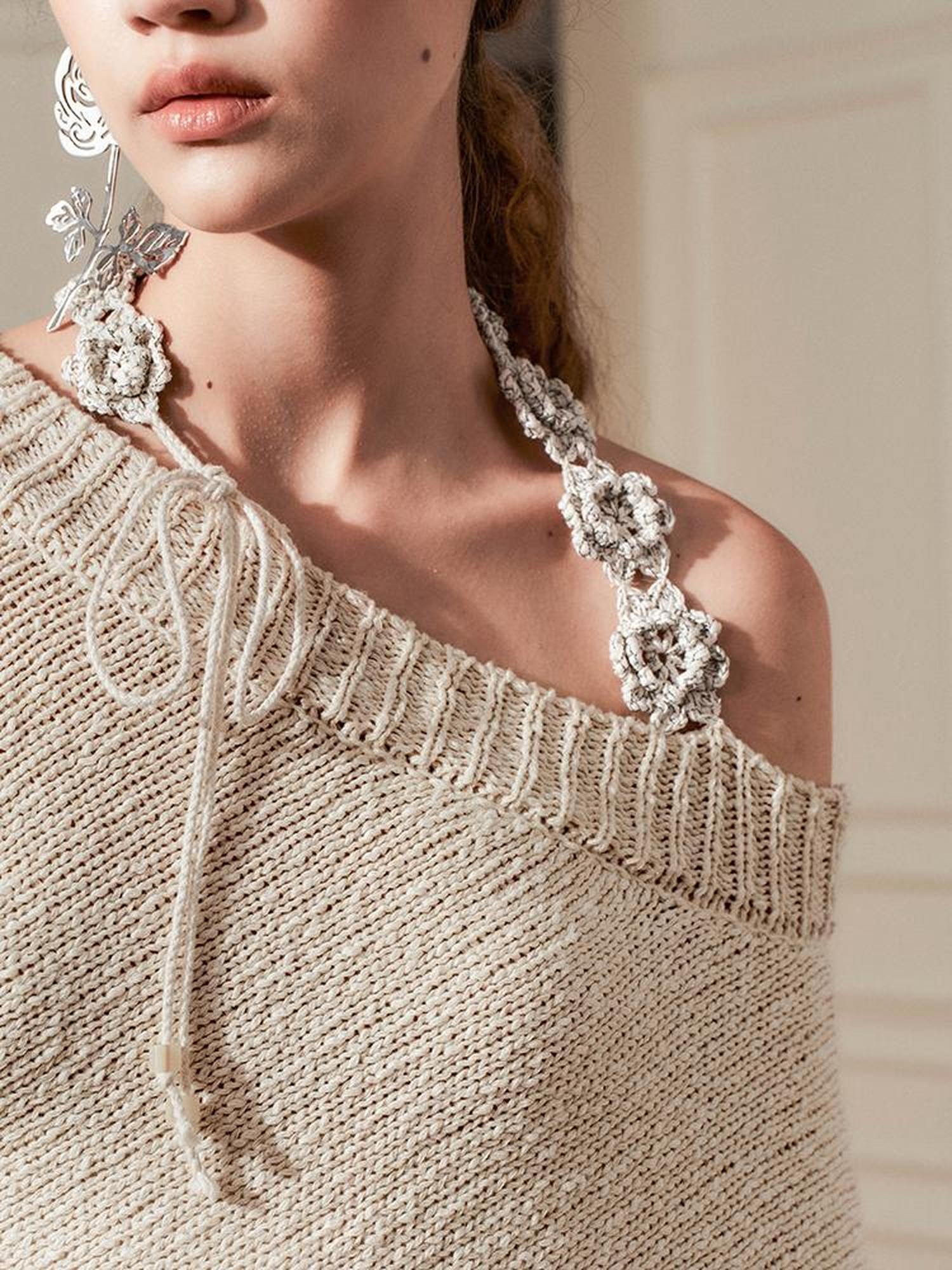 AnnoMundi Adjustable Off Shoulder Crochet Knit Top