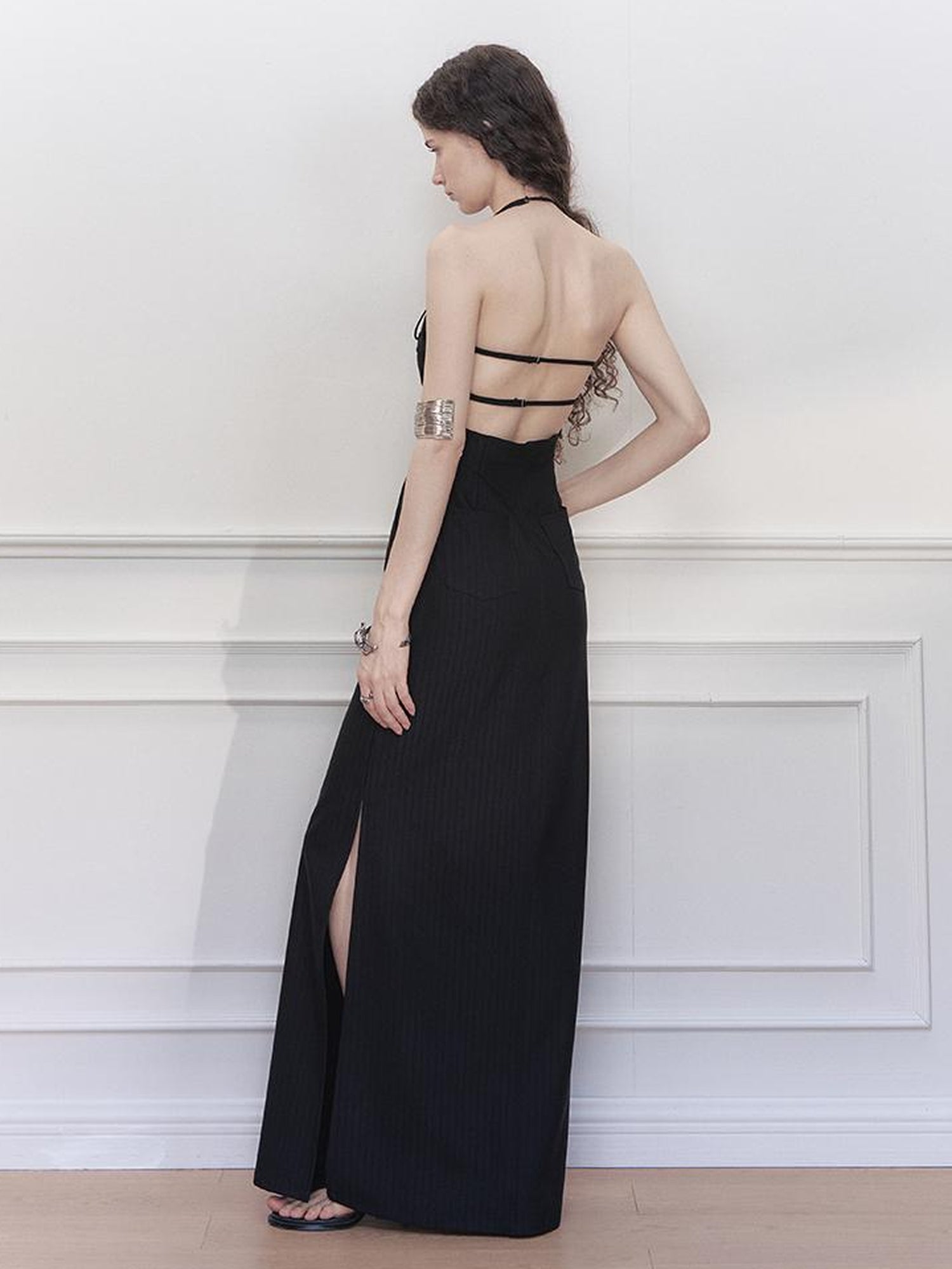AnnoMundi Adjustable Strap Backless Slit Maxi Dress
