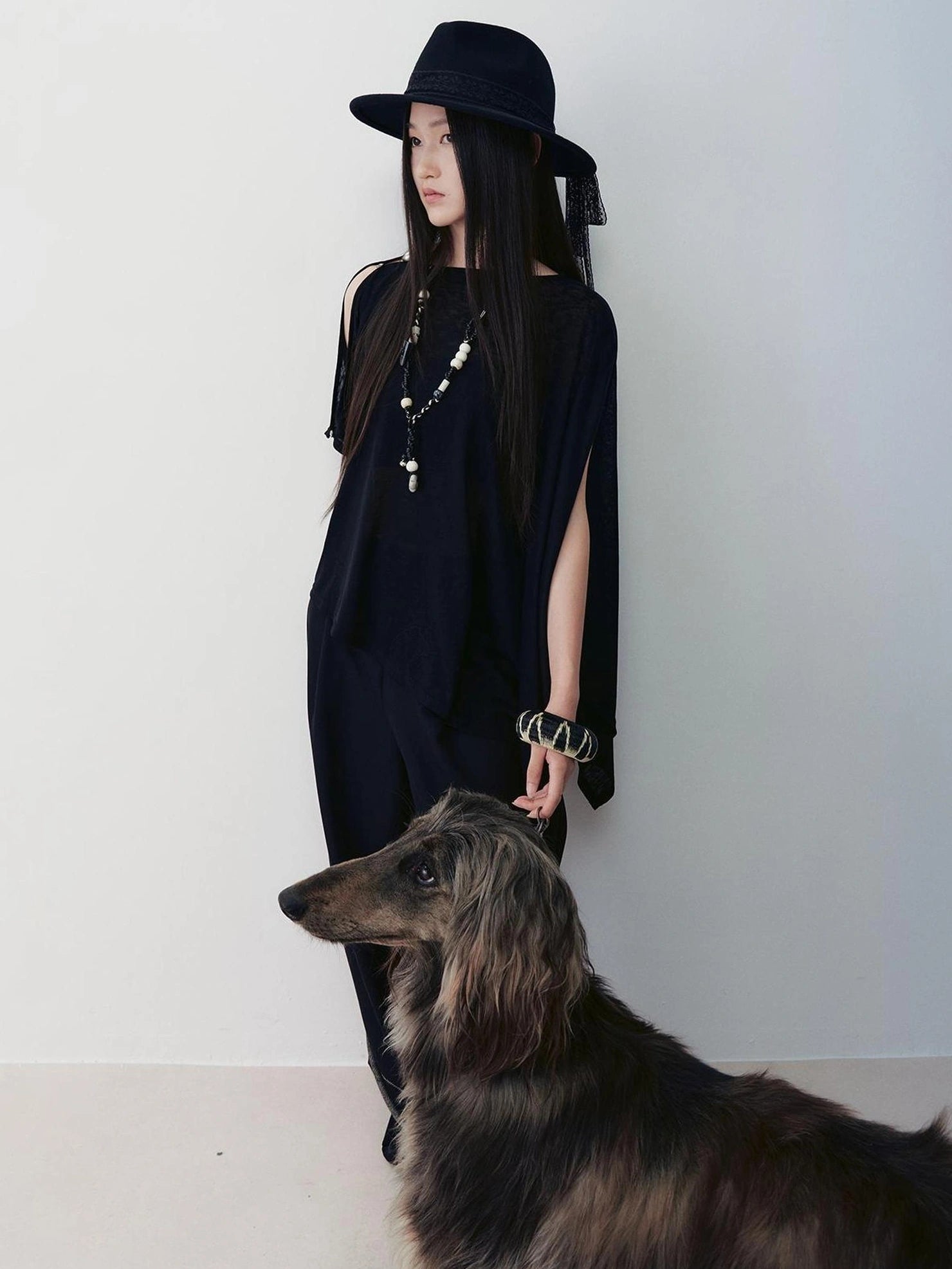 AnnoMundi Asymmetric Frost Knit Cover Up V-neck T-shirt Long Sleeve T-shirt