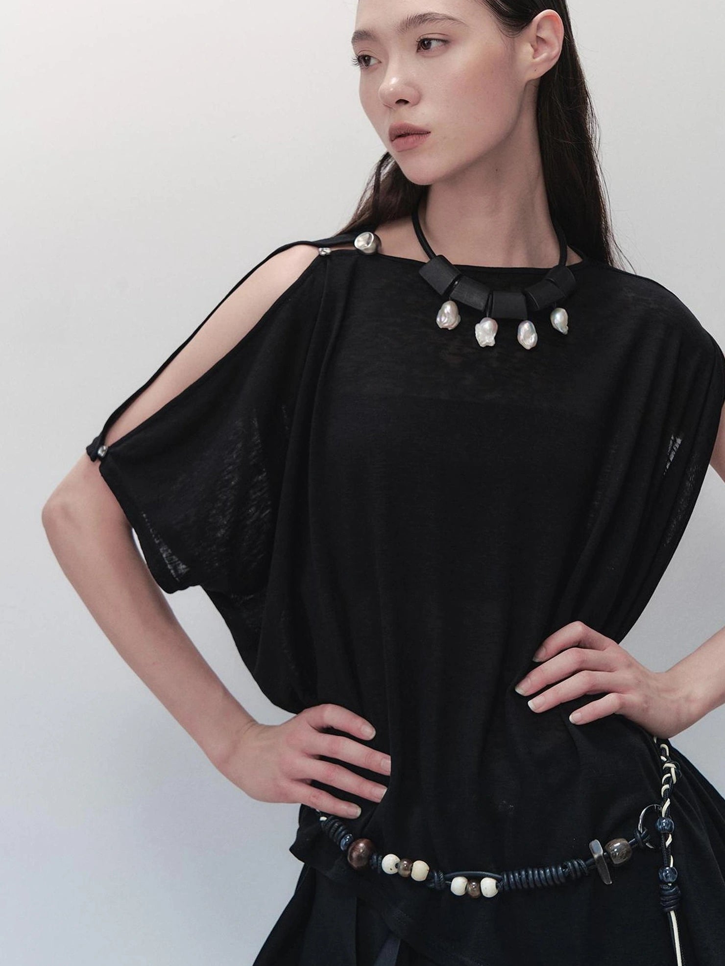 AnnoMundi Asymmetric Frost Knit Cover Up V-neck T-shirt Long Sleeve T-shirt