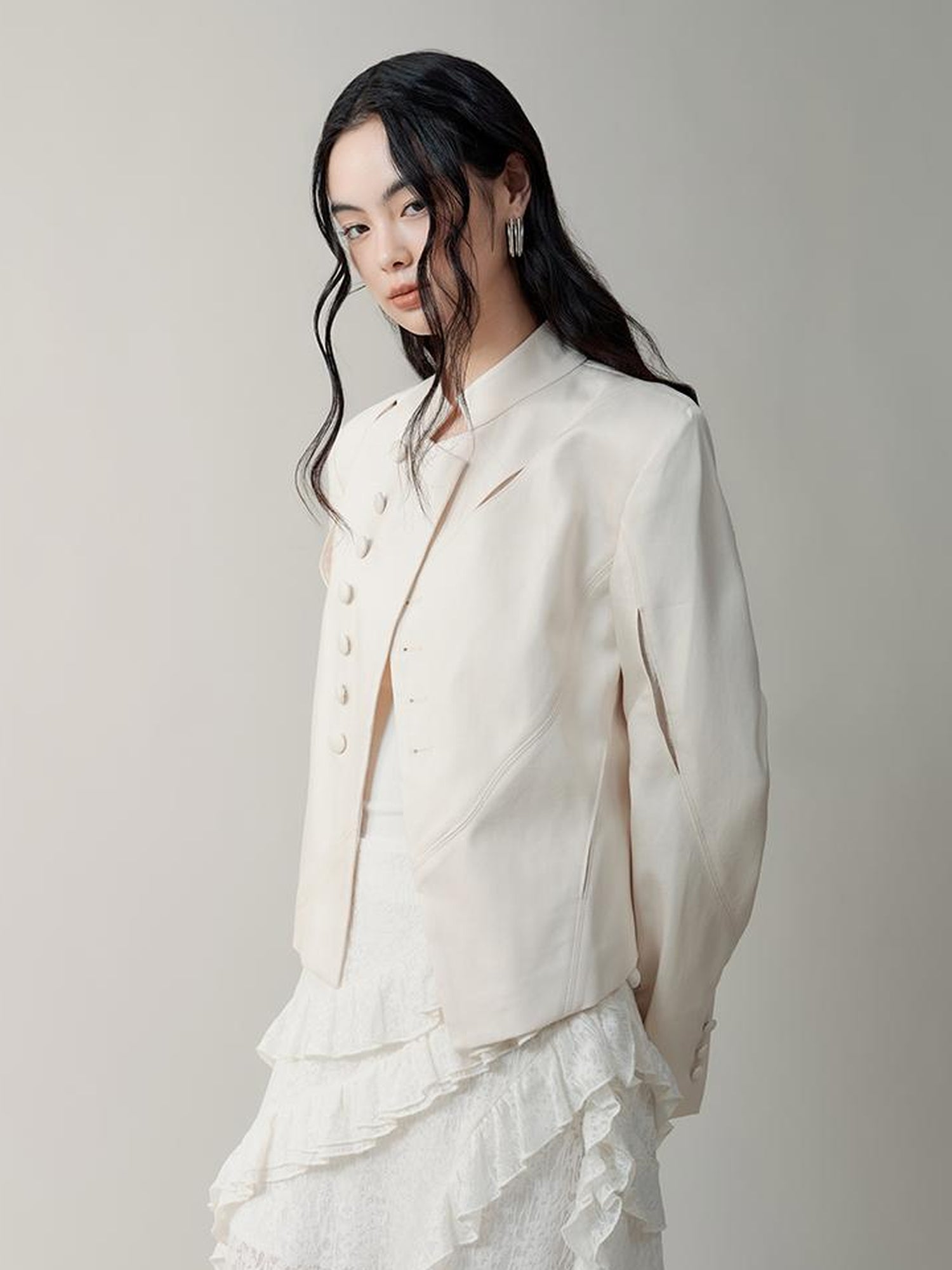 AnnoMundi Asymmetric Notch Collar Crackle Texture Blazer