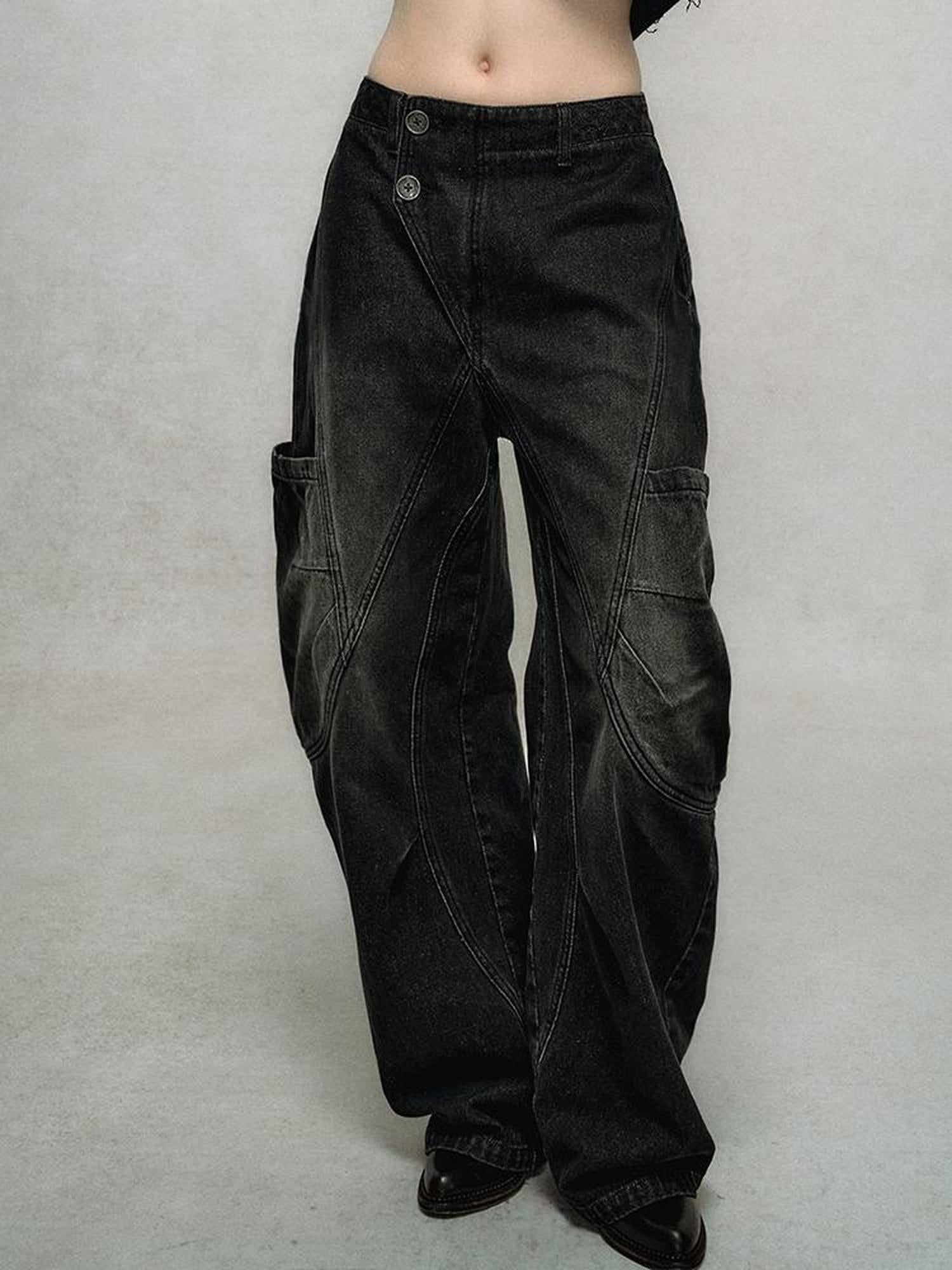 AnnoMundi Asymmetric Plaquet Cargo Wide Leg Jeans