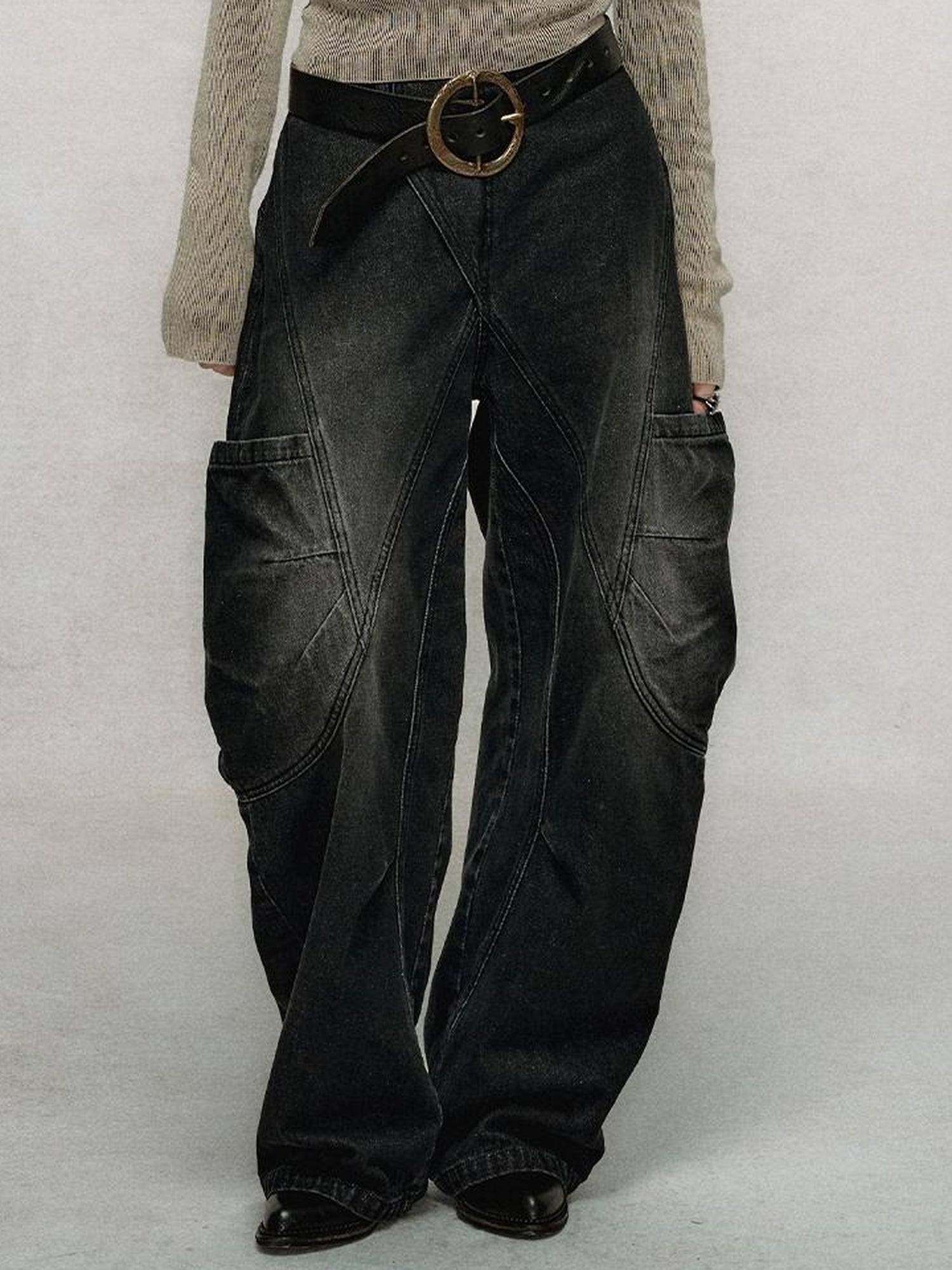 AnnoMundi Asymmetric Plaquet Cargo Wide Leg Jeans