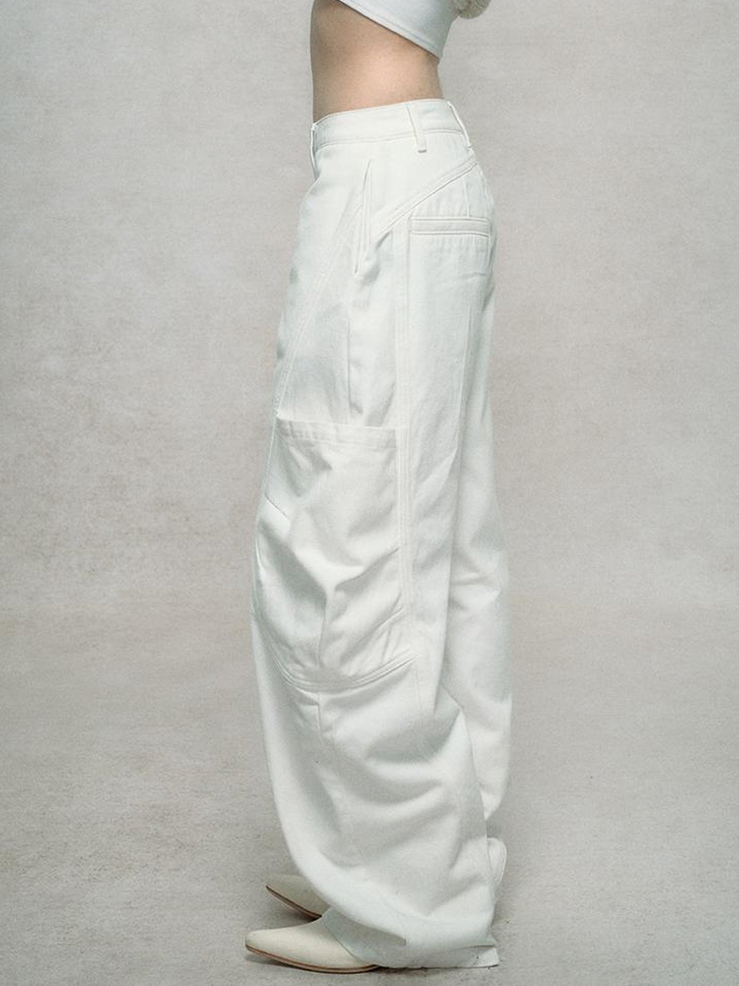AnnoMundi Asymmetric Plaquet Cargo Wide Leg Jeans