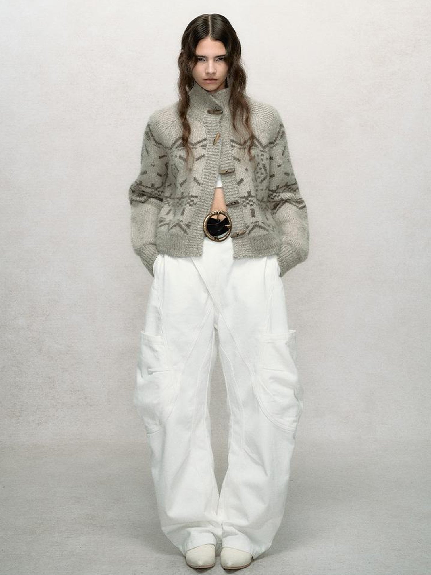 AnnoMundi Asymmetric Plaquet Cargo Wide Leg Jeans