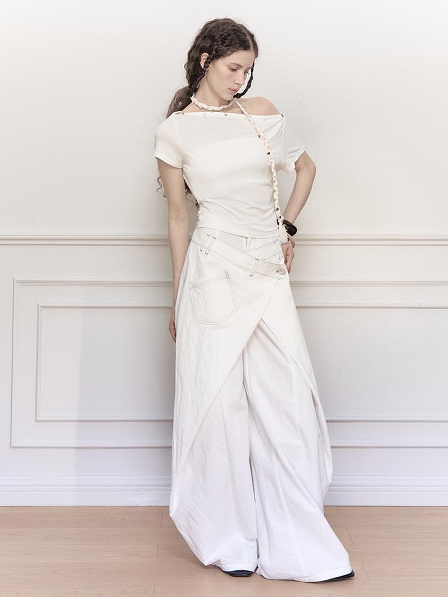 AnnoMundi Asymmetric Shoulder Modal Knit Top