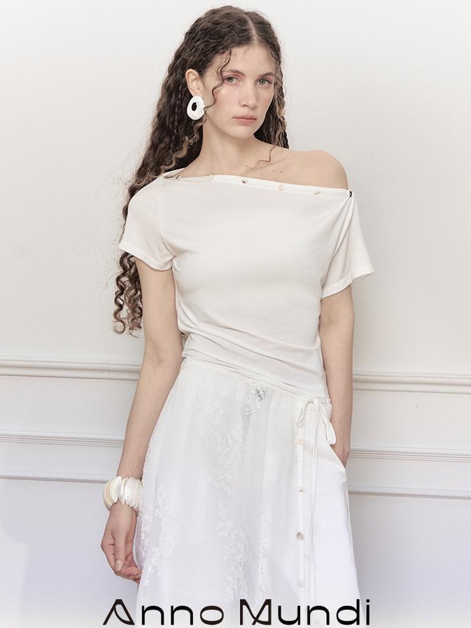 AnnoMundi Asymmetric Shoulder Modal Knit Top